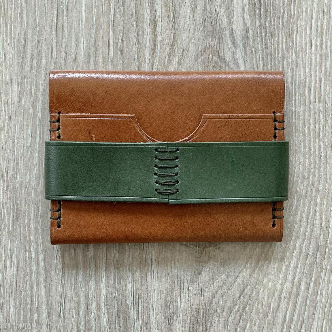 portfele: Portfel brązowo zielony ze skóry na karty ręcznie uszyty. Handmade