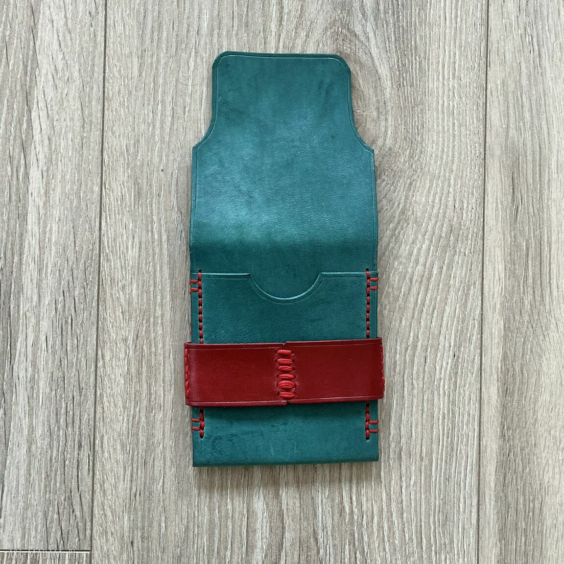 portfele: Portfel turkusowy ze skóry uszyty. Ręcznie robione