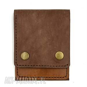 portfel w odcieniach brązu ze skóry ręcznie uszyty na karty