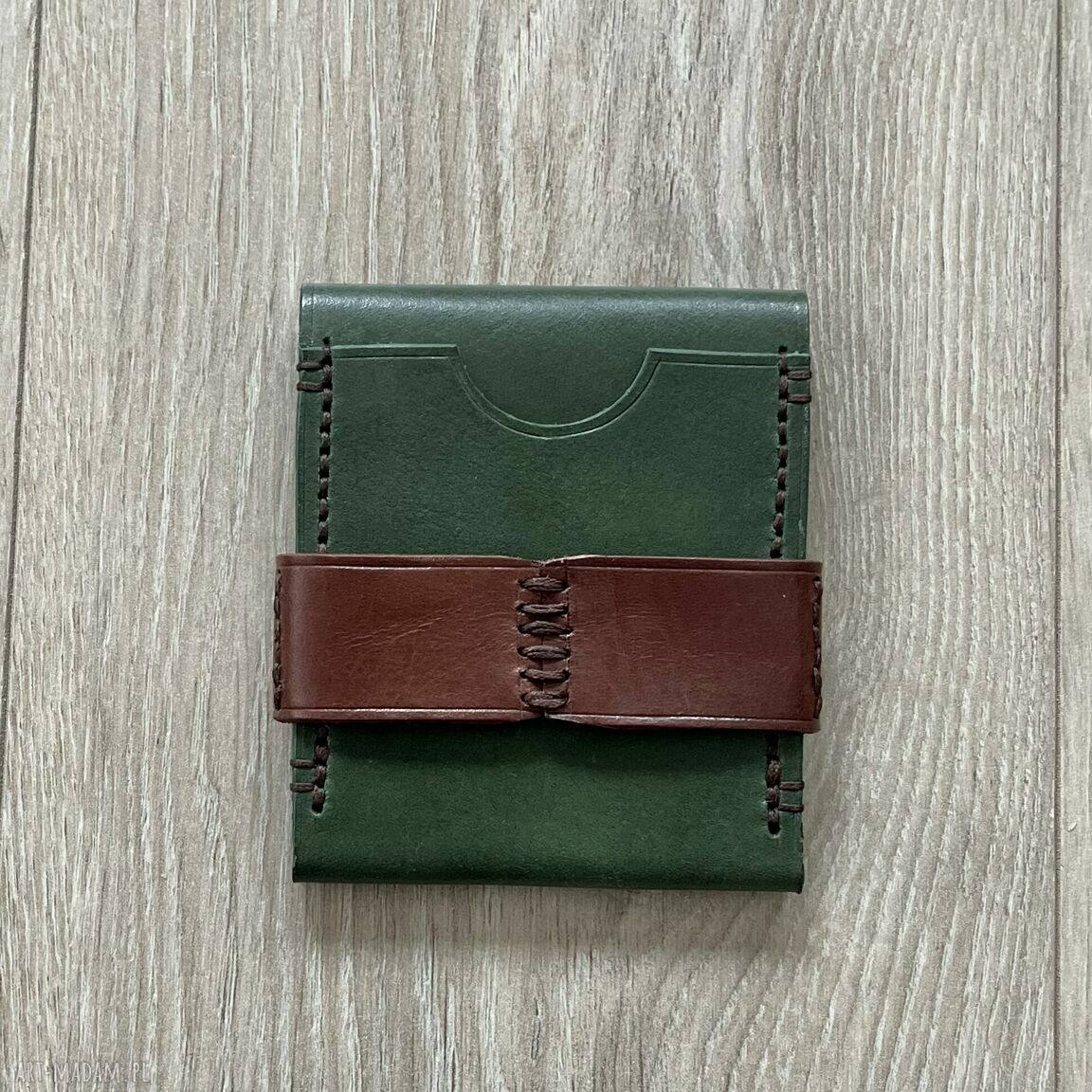 portfele: Portfel zielono brązowy ze skóry ręcznie uszyty. handmade