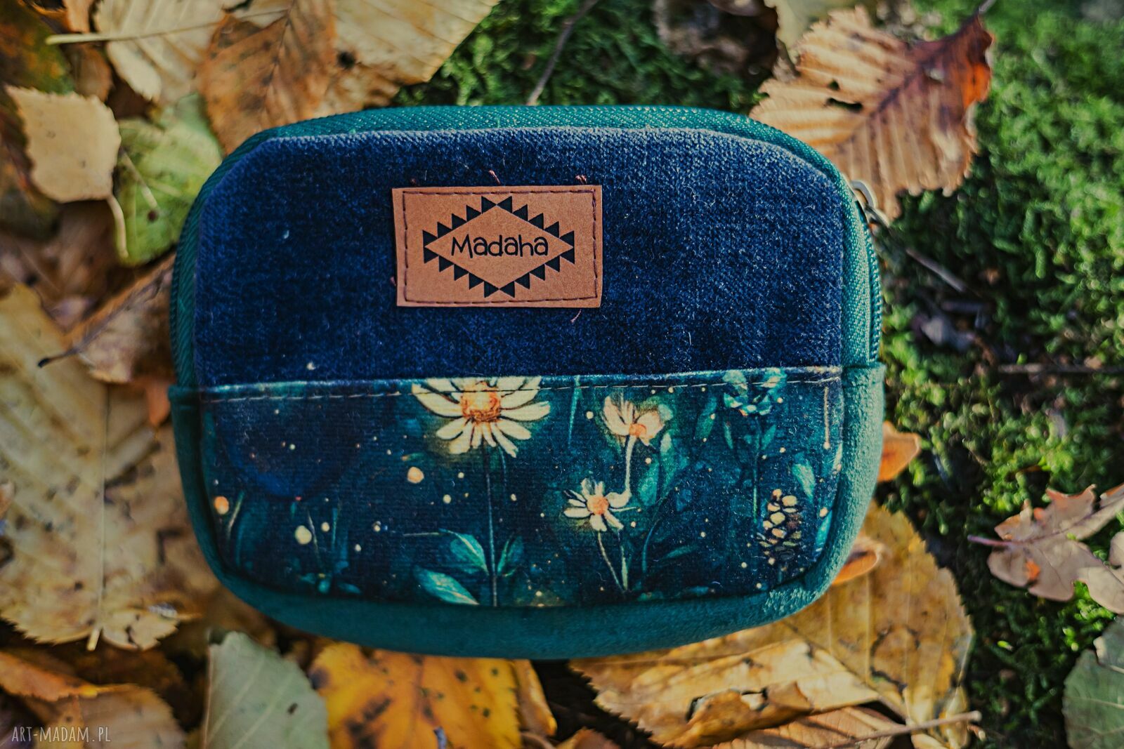 Mały portfelik patchwork handmade z motywem żuka