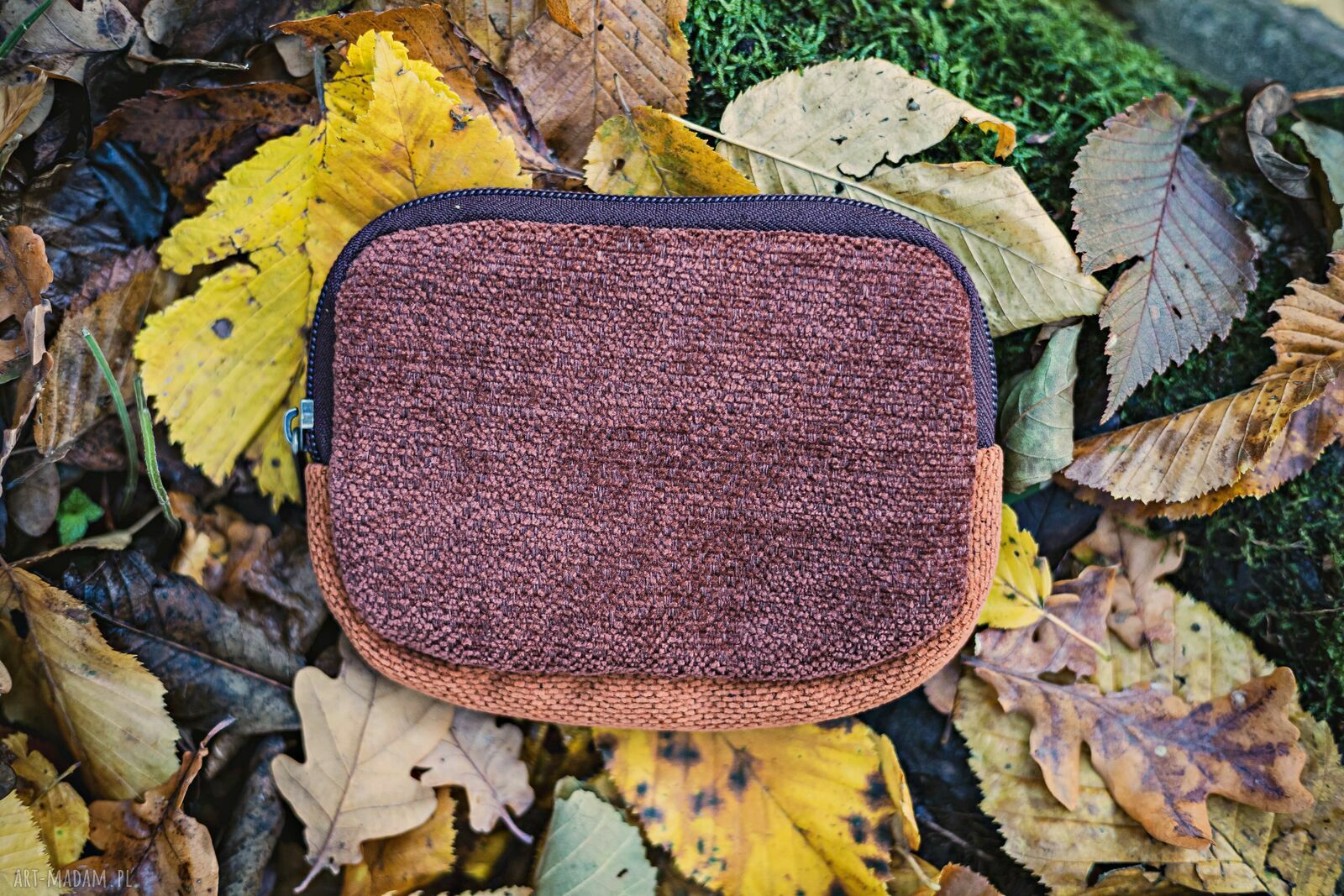 Mały portfelik damski handmade patchwork z tkaniny z odzysku