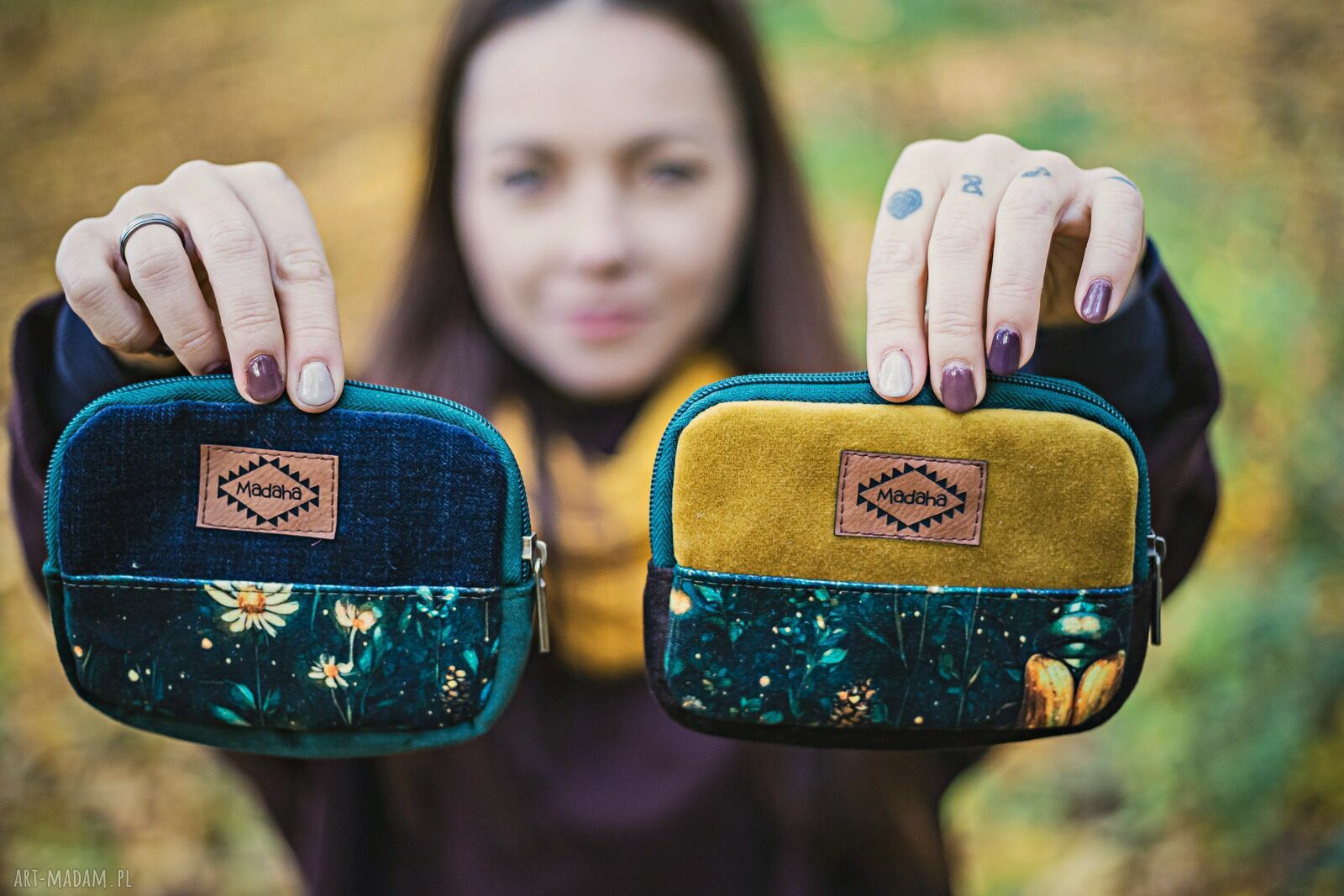 Mały portfelik damski handmade patchwork z tkaniny z odzysku