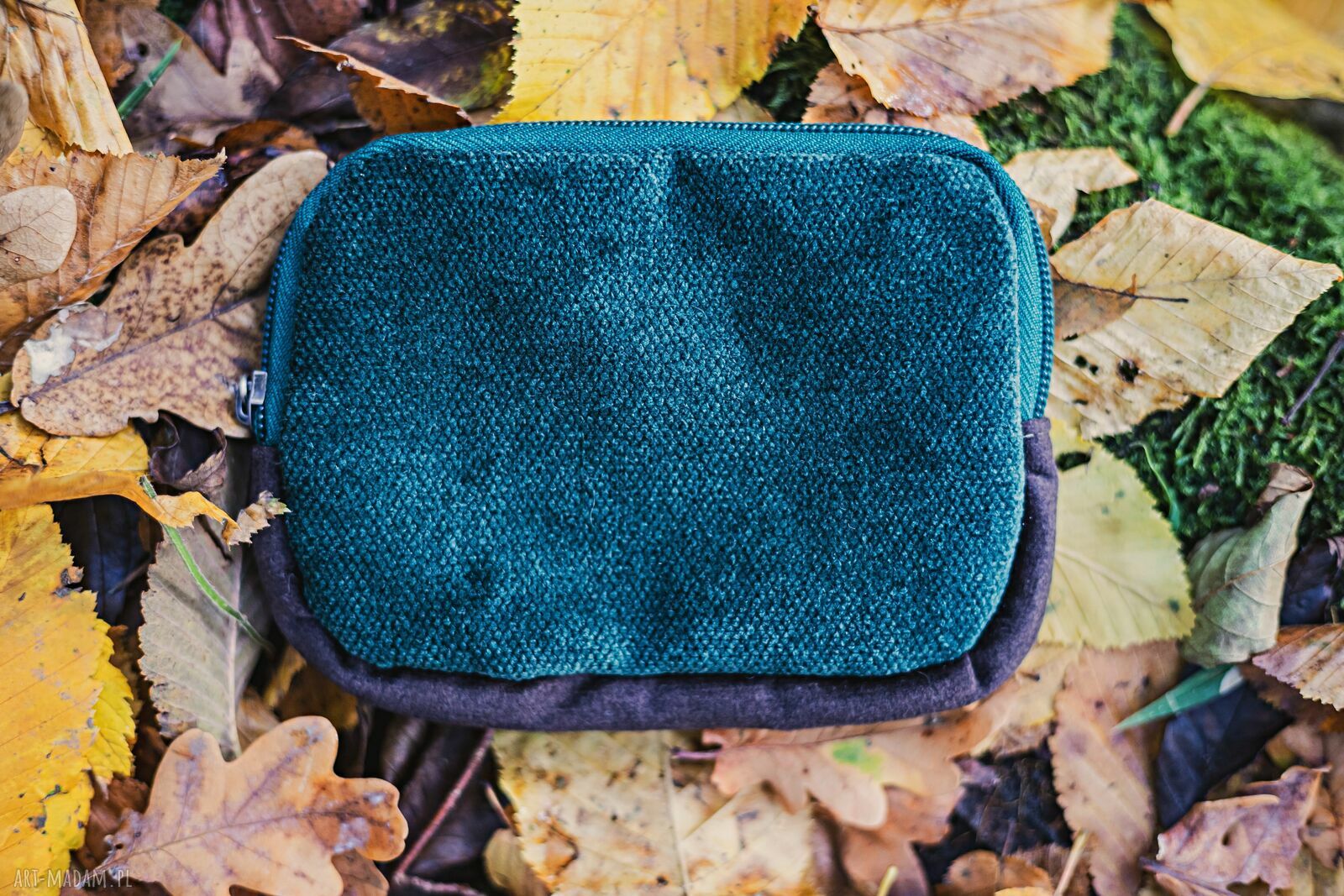 Mały portfelik damski handmade patchwork z tkaniny z odzysku