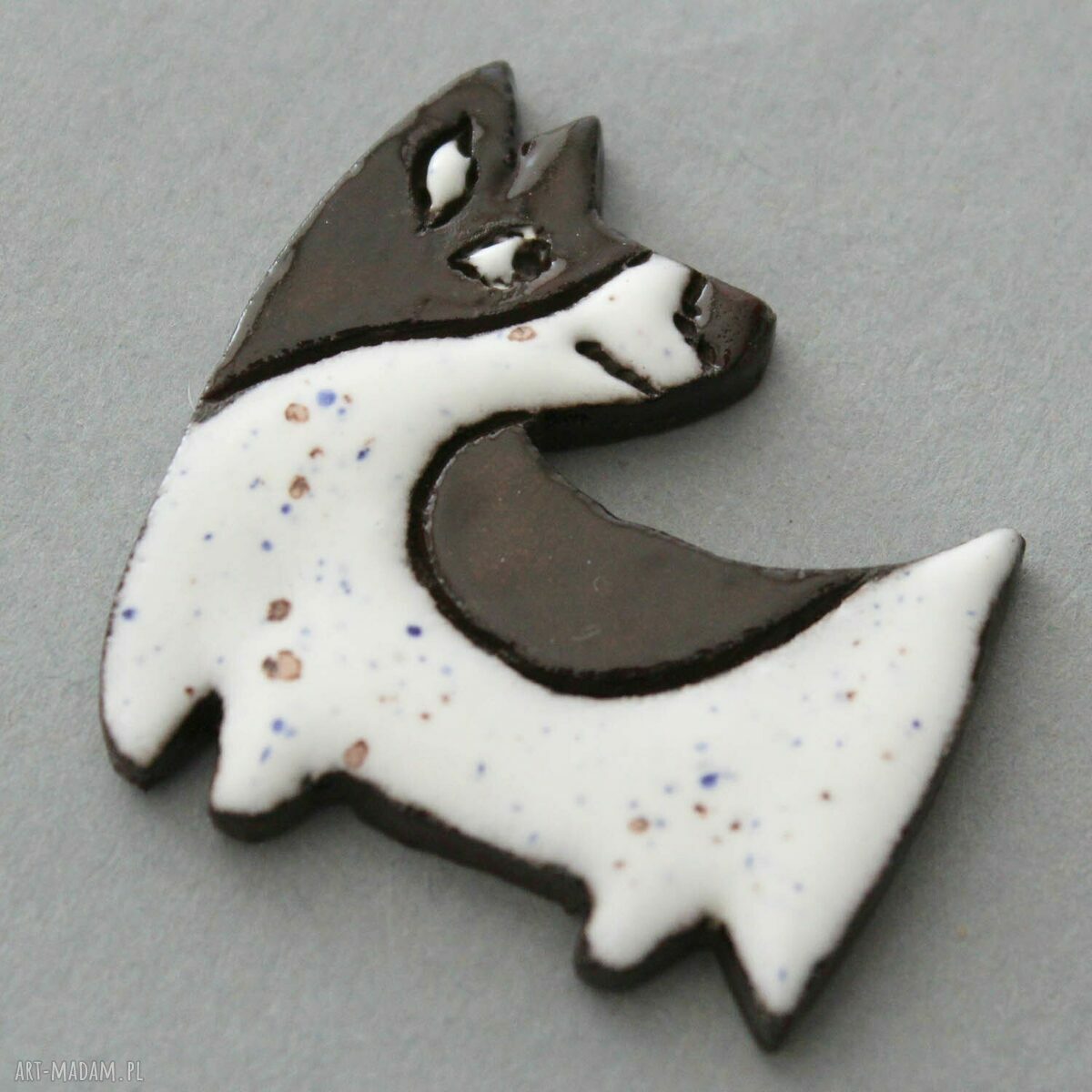 Portos - broszka ceramiczna