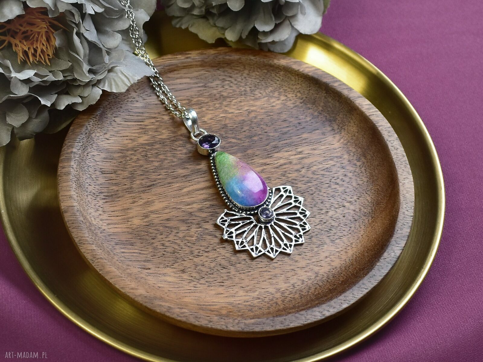 Posrebrzany wisiorek z kwarcem solarnym i ametystem elegancki handmade