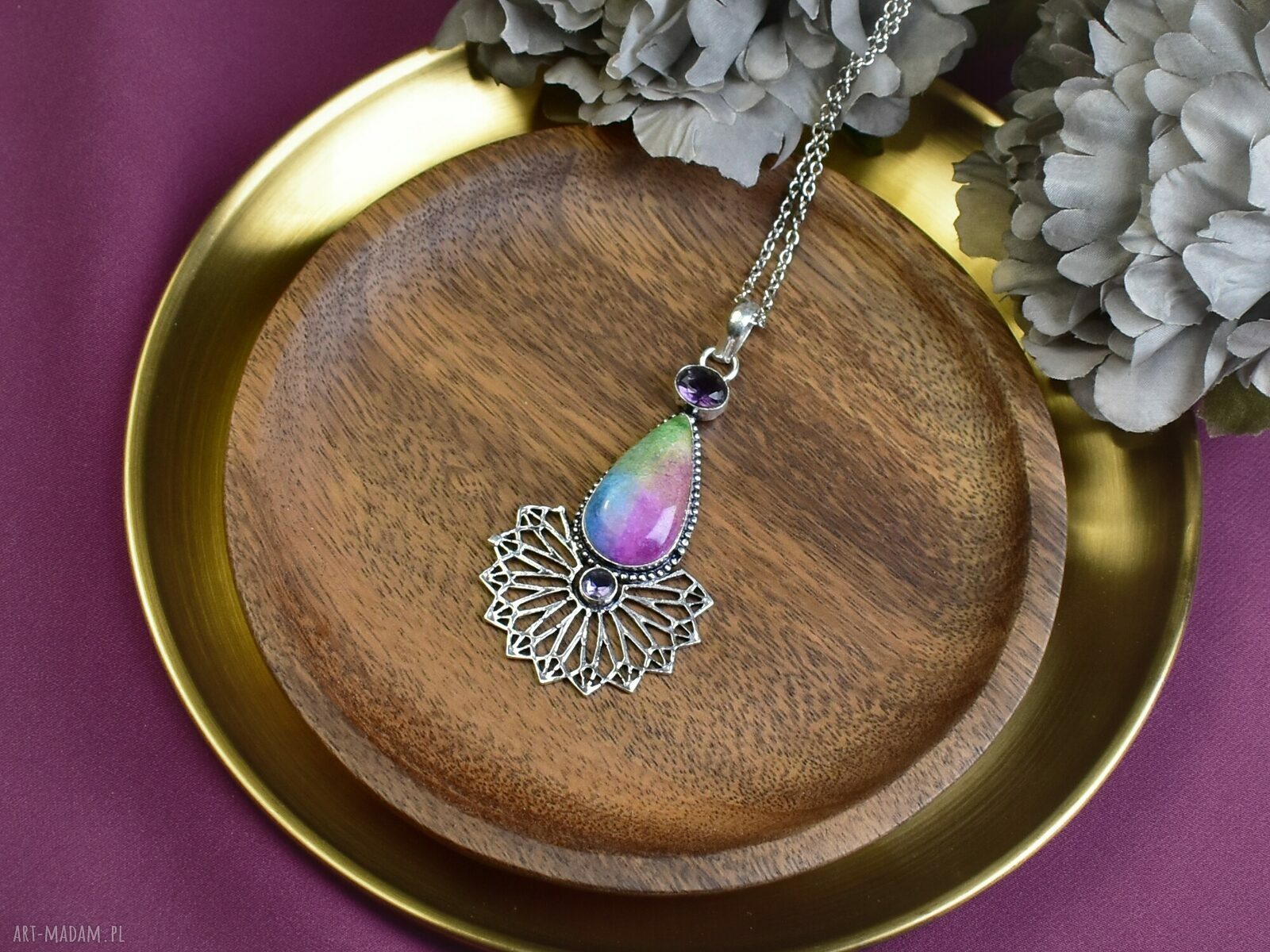 Posrebrzany wisiorek z kwarcem solarnym i ametystem elegancki handmade