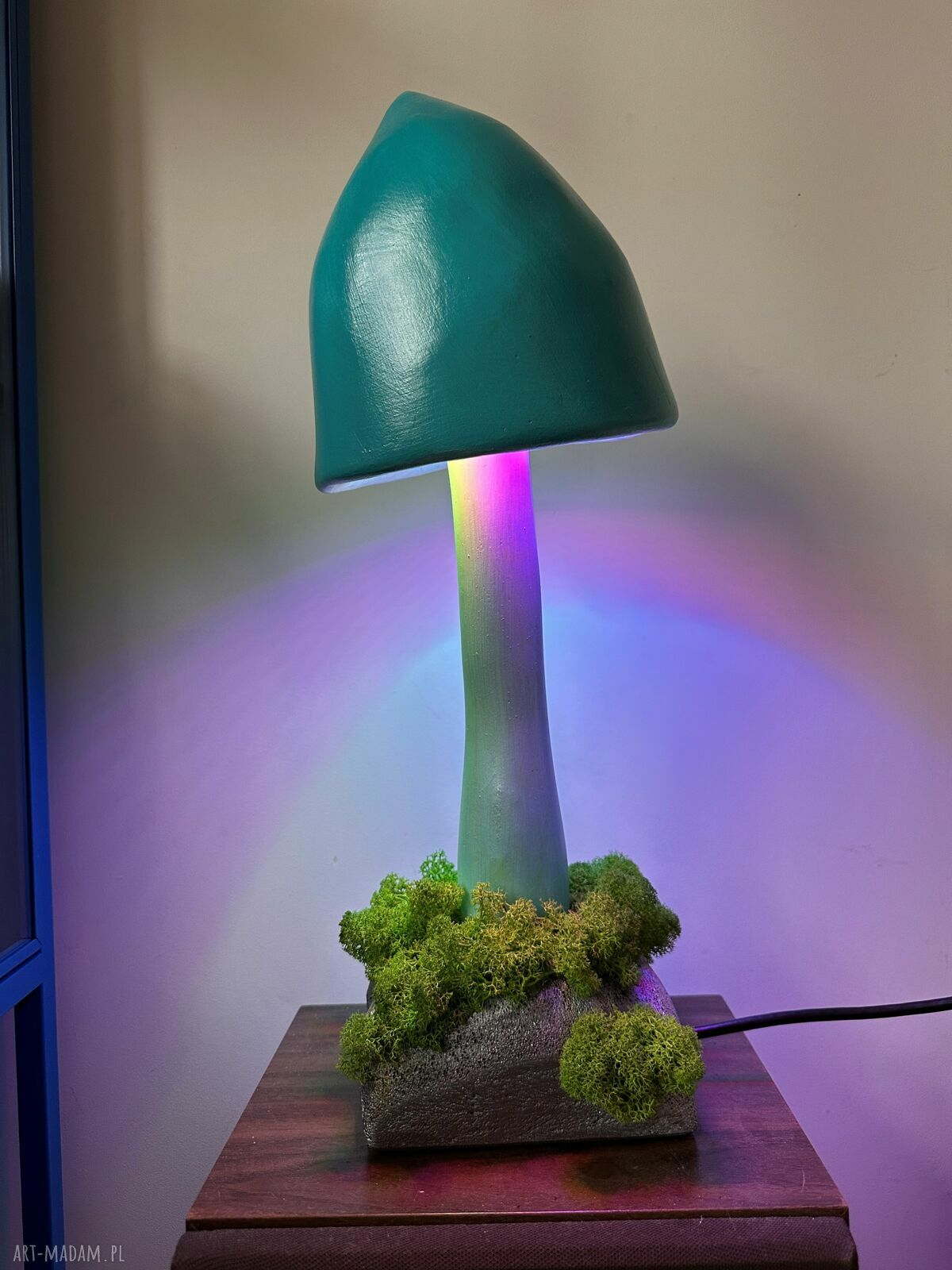 Poświetlany grzybek „Turkusik” - lampka nocna LED do pokoju dziecięcego