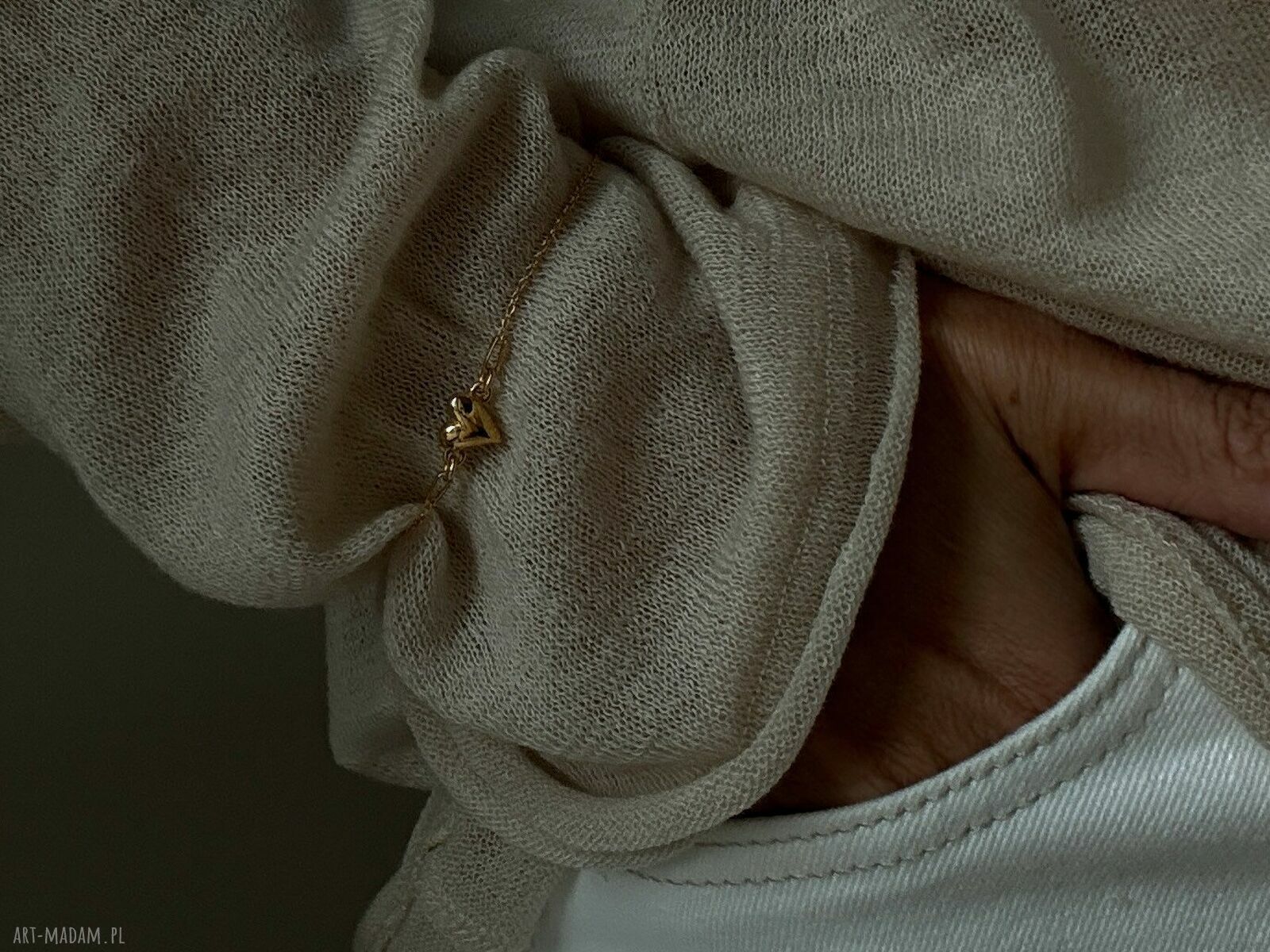 bransoletki: Bransoletka z małym serduszkiem z różowego złota hand made