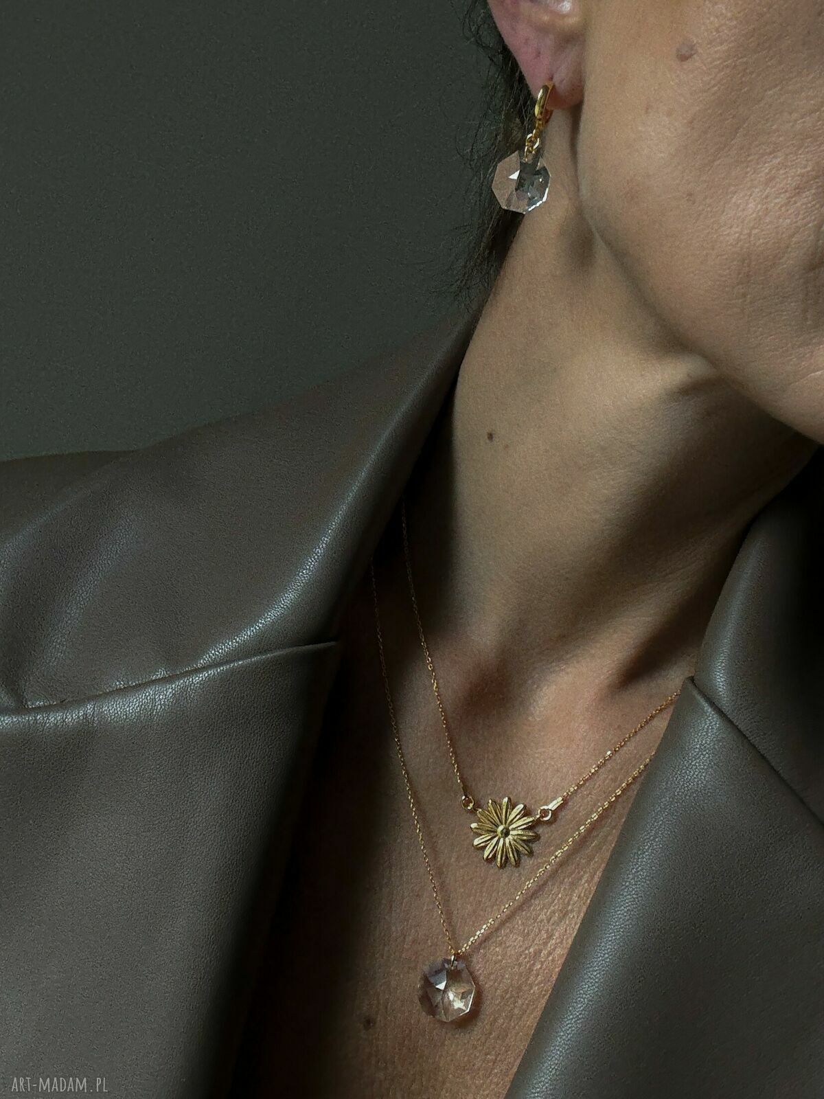 kolczyki: Złote kolczyki z bezbarwnymi kryształami SWAROVSKI® CRYSTAL ręcznie zrobione