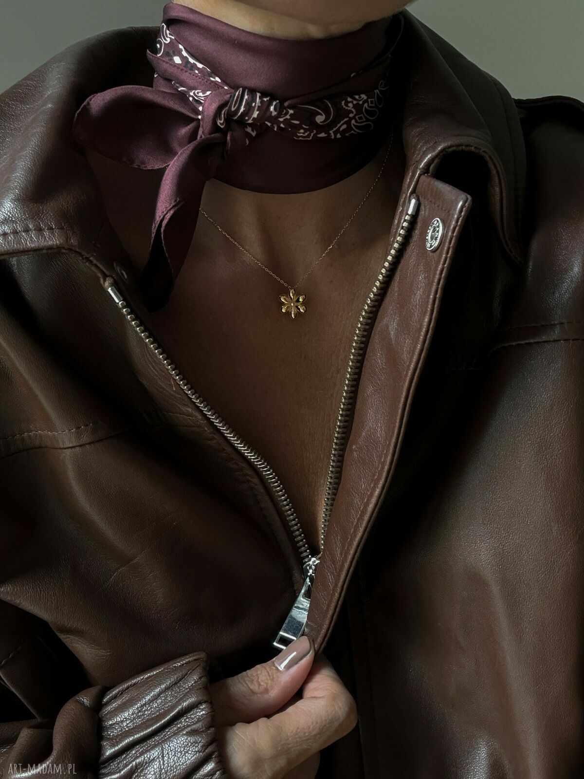 naszyjniki: Złoty naszyjnik z kwiatem autorskie