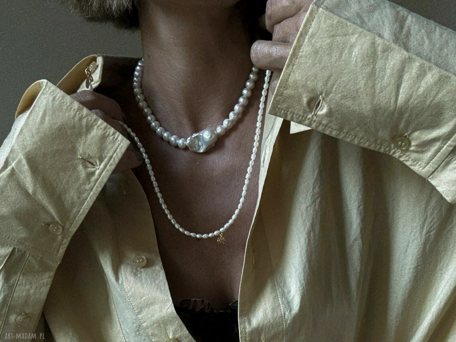 naszyjniki: Złoty naszyjnik z pereł naturalnych z barokową perłą hand made