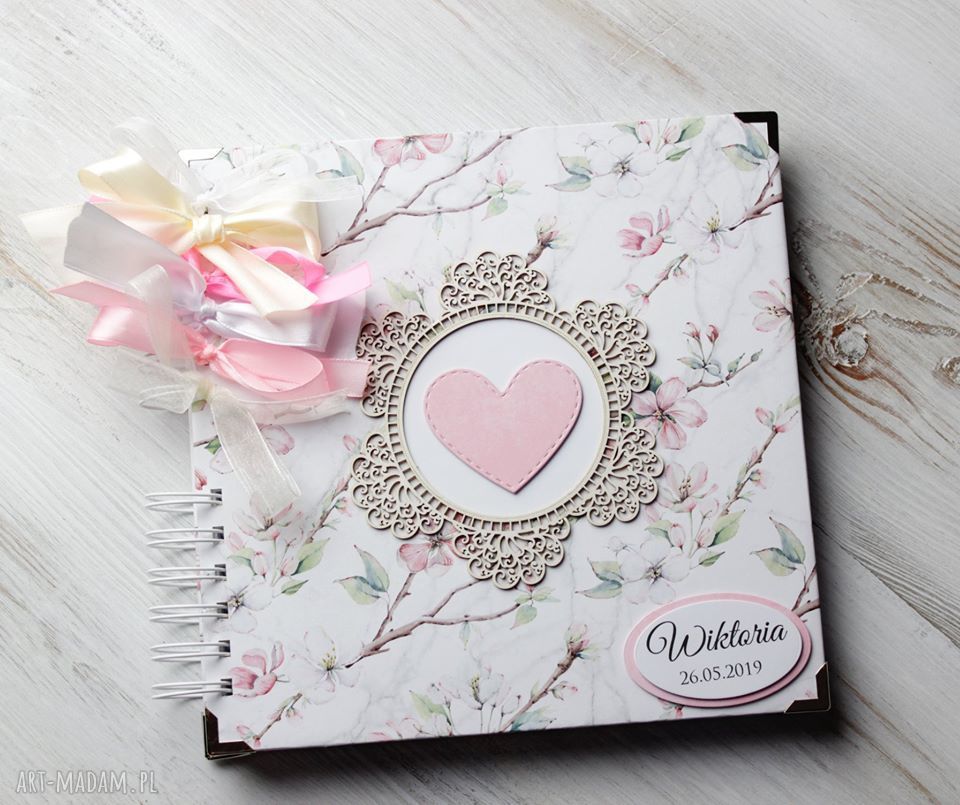Album pamiętnik prezent chrzest ślub roczek księga delikatny