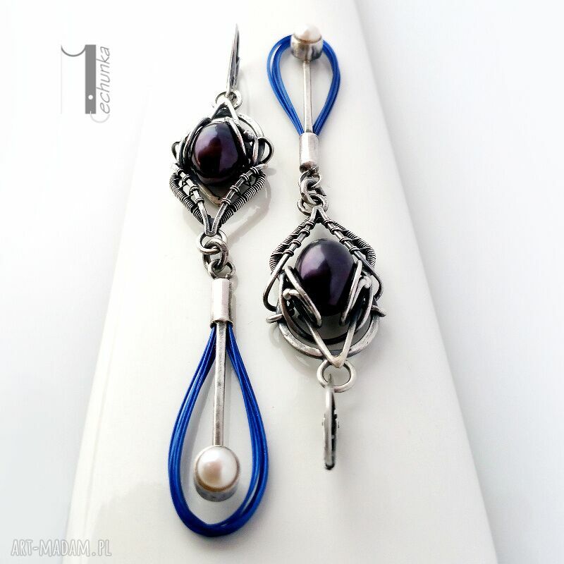 Arachne fusum srebrne kolczyki perłami perły wirewrapping