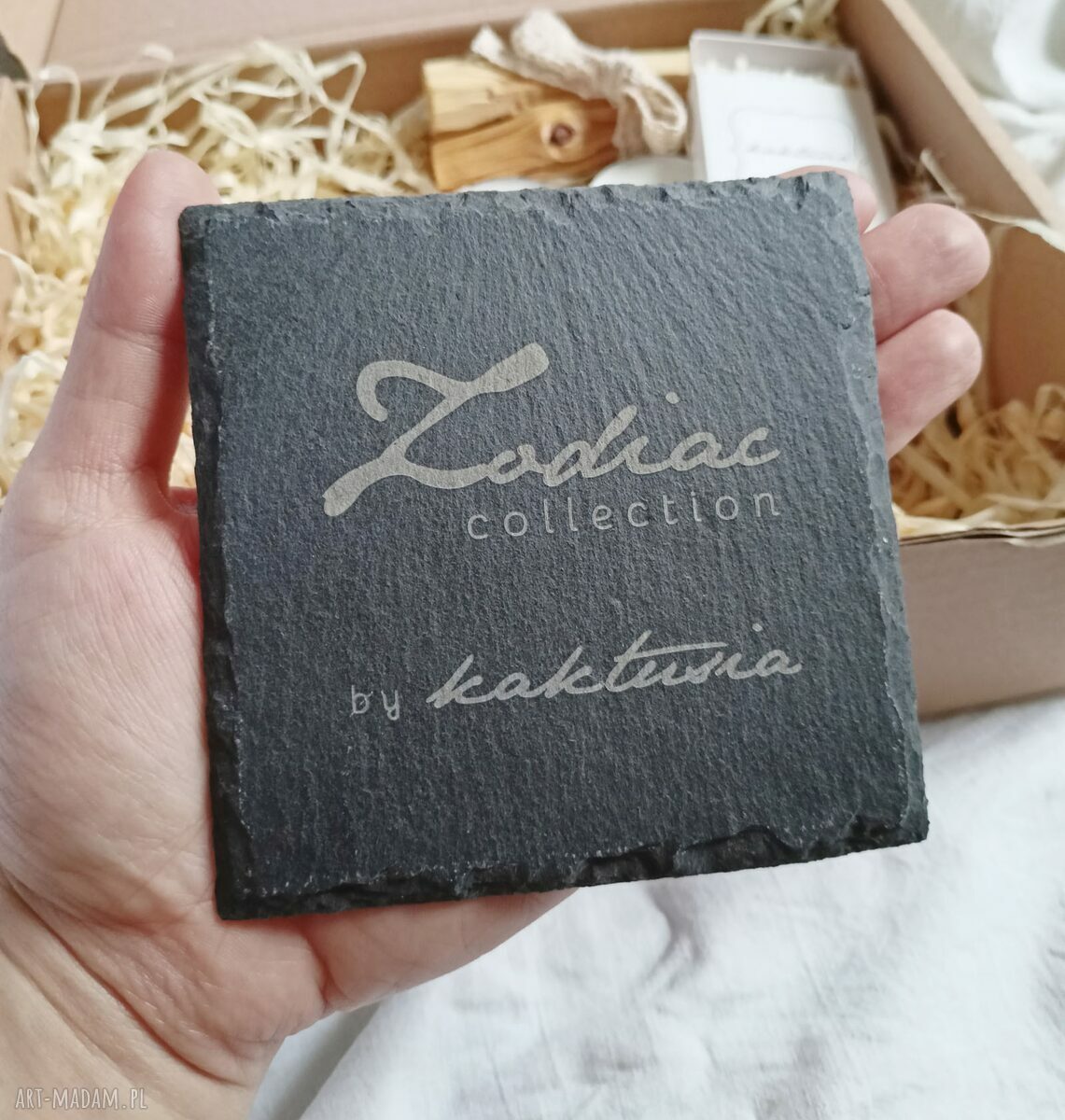 Koziorożec - kaktusiowy box prezentowy z bransoletką zodiakalną