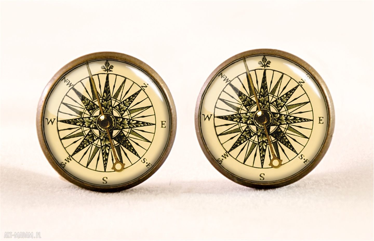 naszyjniki: Kompas Medalion z łańcuszkiem Hand Made