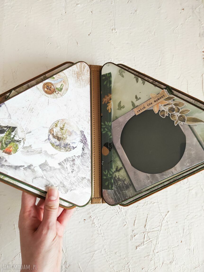 Prezent na urodziny: album scrapbooking do wklejania zdjęć pamiątka dla bliskiej osoby