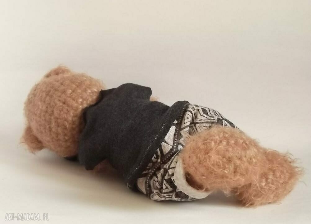 Rafałek - miś szydełkowy 36 cm z ruchomymi rączkami i nóżkami