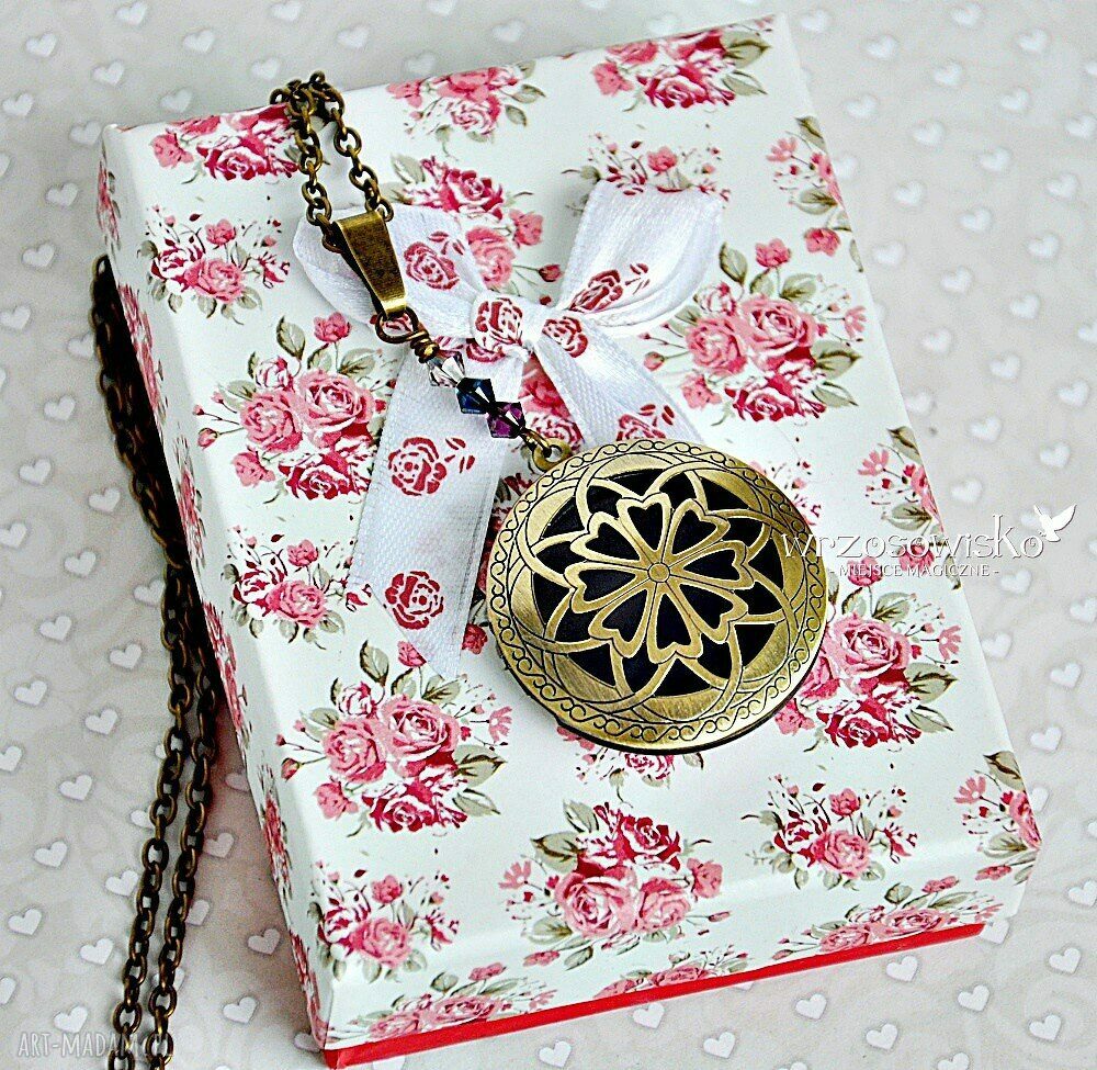 Sekretnik ze Swarovskim hand made
