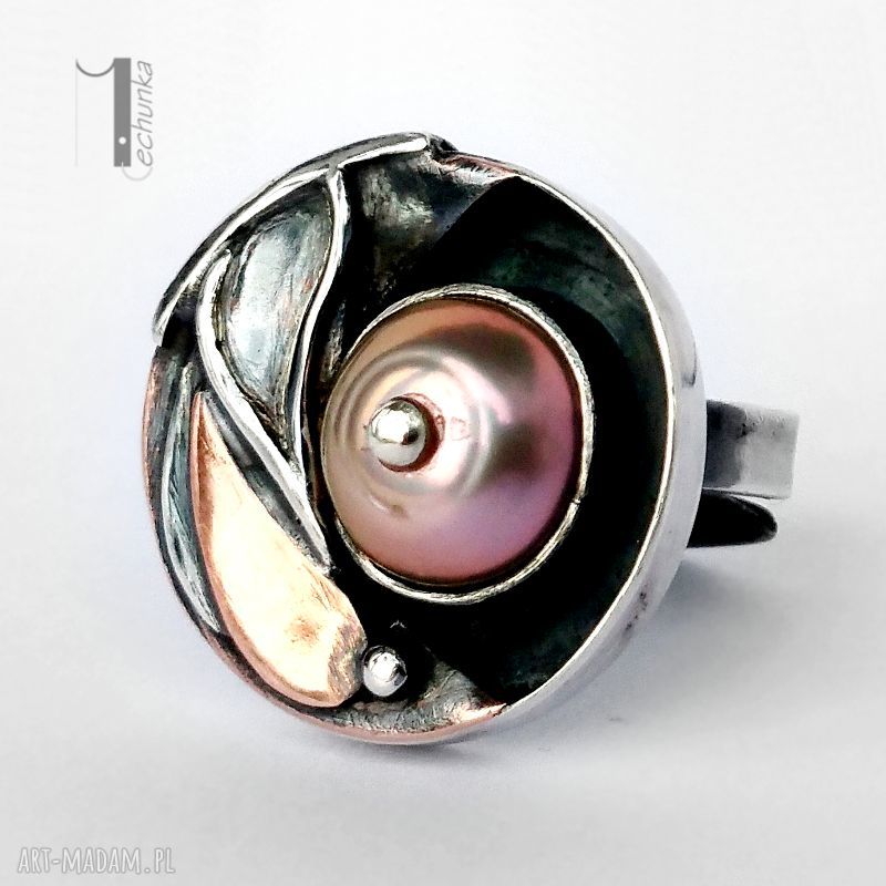 pierścionki: Sunflower srebrny pierścionek z perłą i miedzią Autorskie