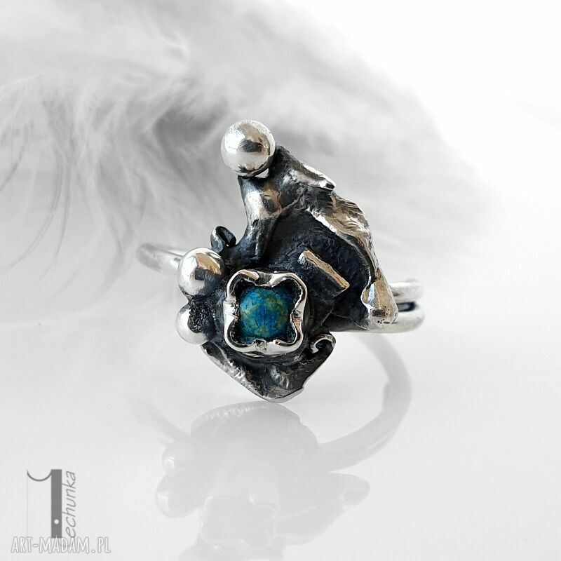 Turkusowy skrzat srebrny pierścionek turkusem afrykańskim turkus