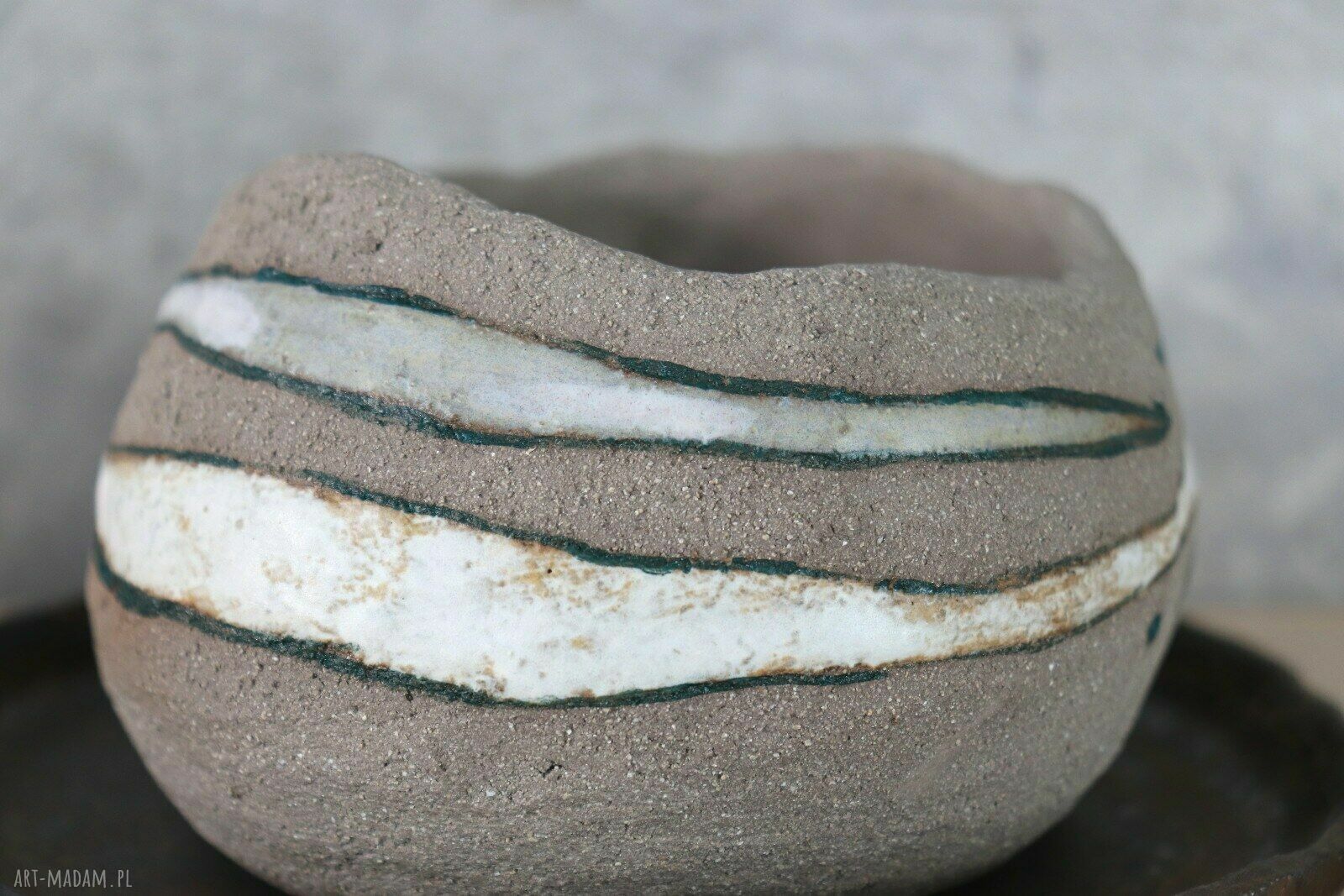 Doniczka ceramiczna handmade Otuliny - szara glina i stare złoto