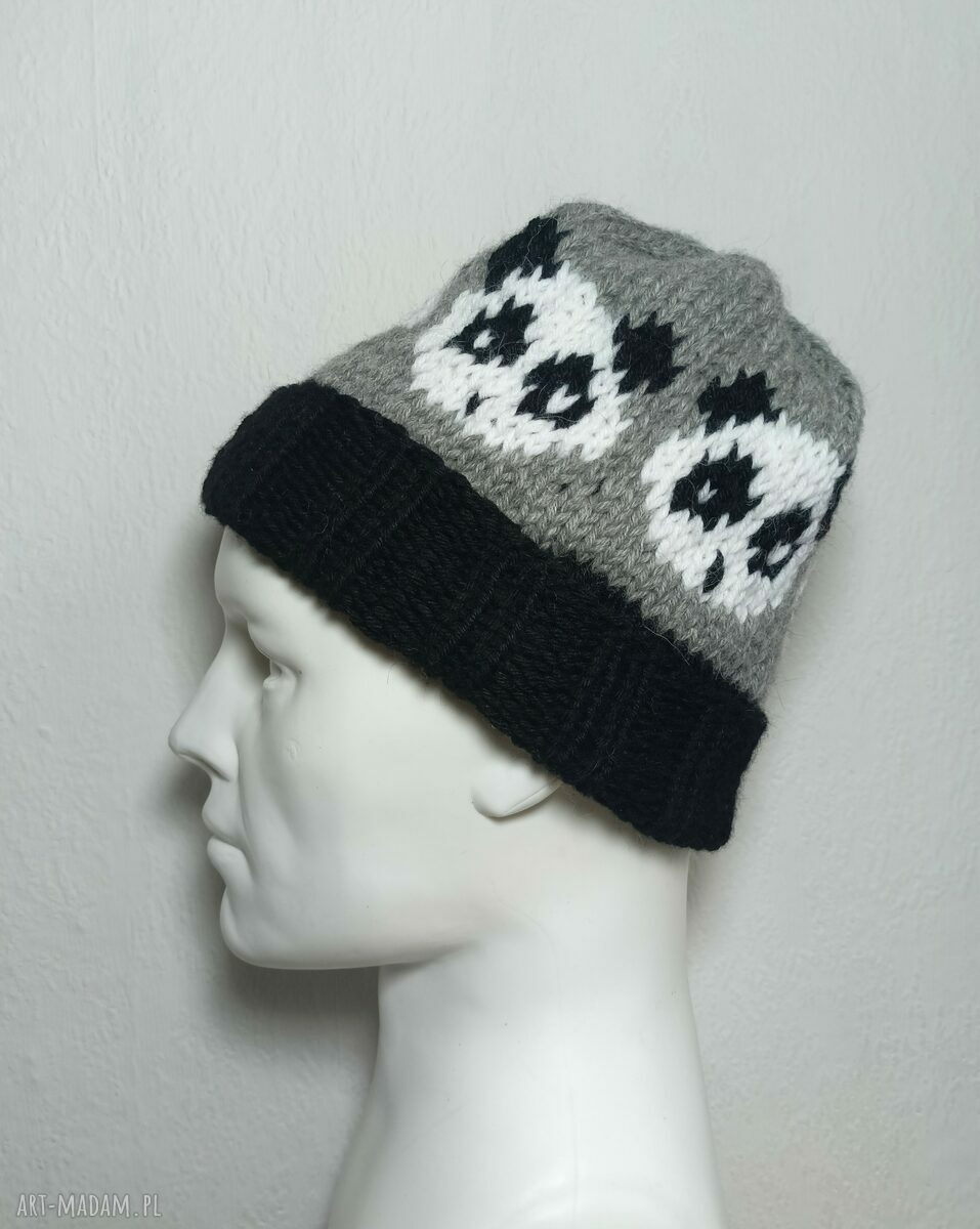 Czapka unisex z 100% miękkiej wełny - pandy, ręcznie dziergana