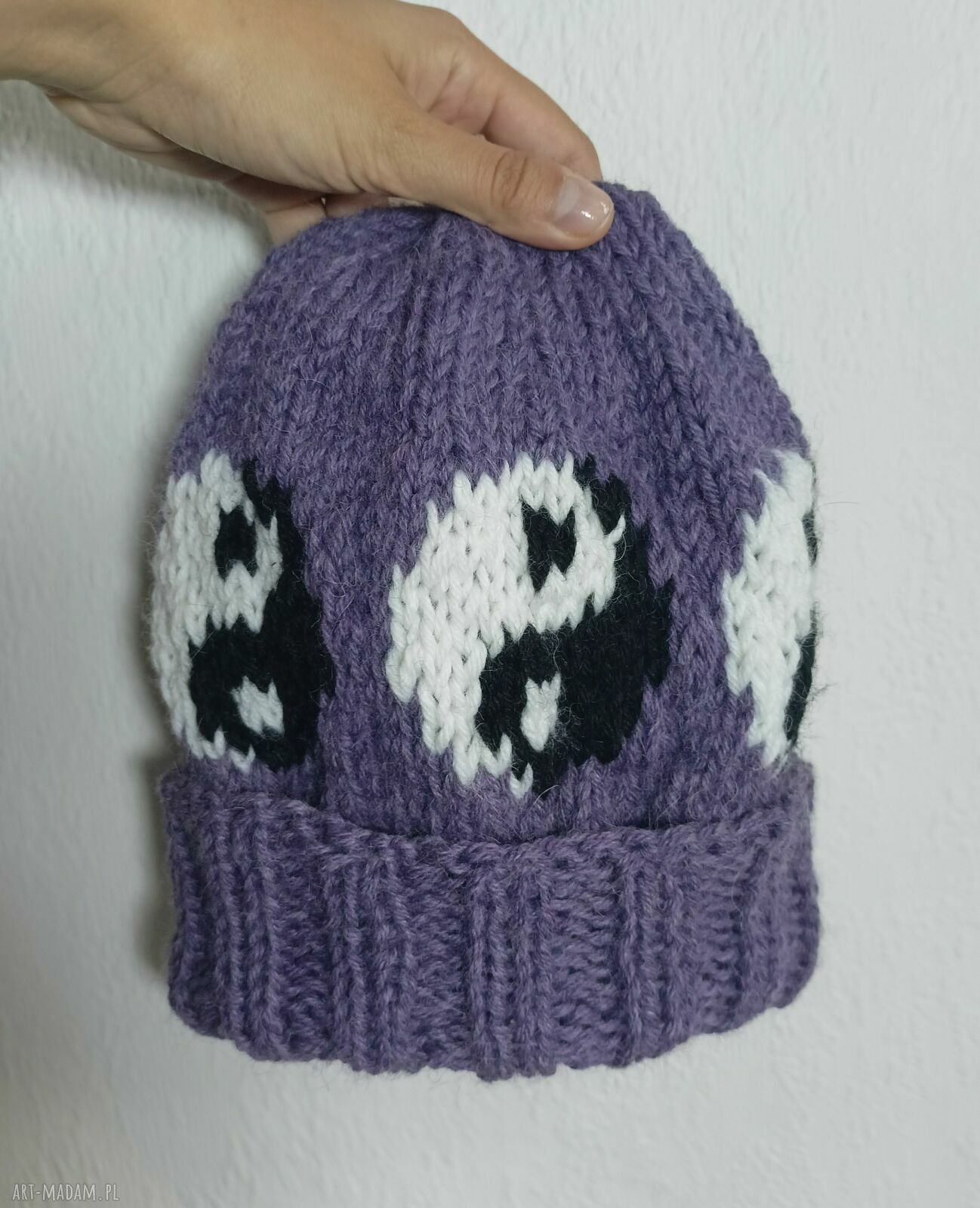 Czapka unisex Yin Yang z miękkiej wełny - ręcznie dziergana
