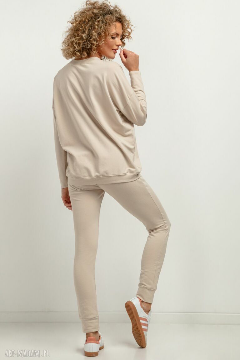 Prosta bluza ze stójką T381, jasnobeżowa - handmade Tessita