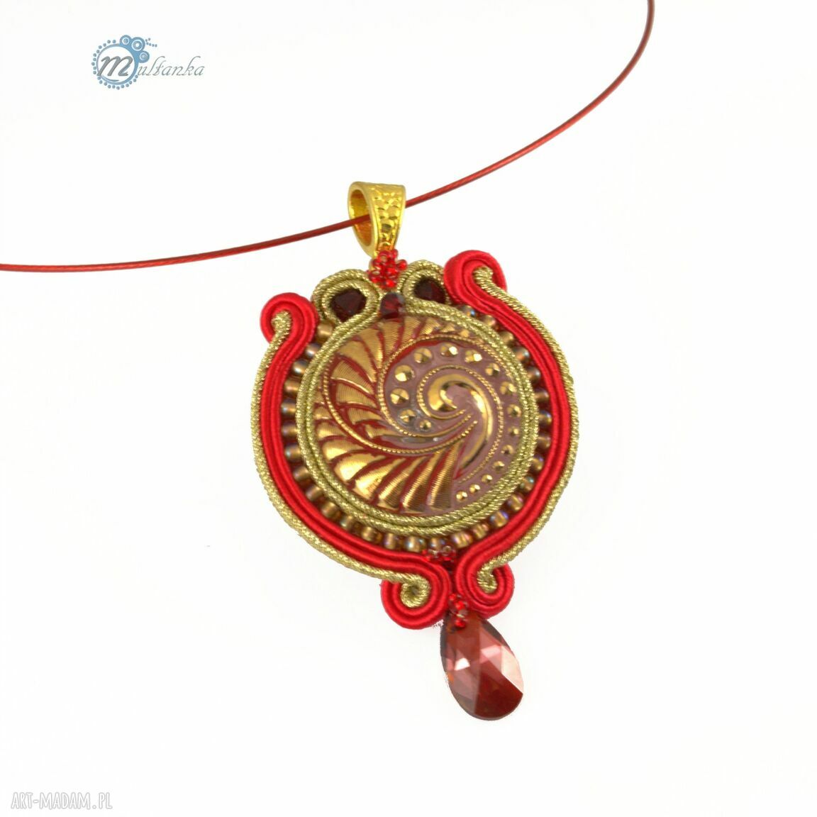 Prosty złoty wisior czerwony sutasz soutache formie