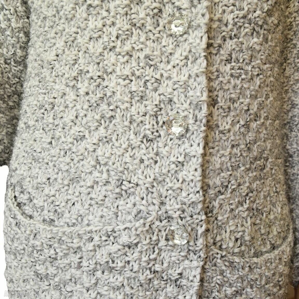 Prosty, elegancki sweter kardigan handmade - płaszczczyk asymetryczny