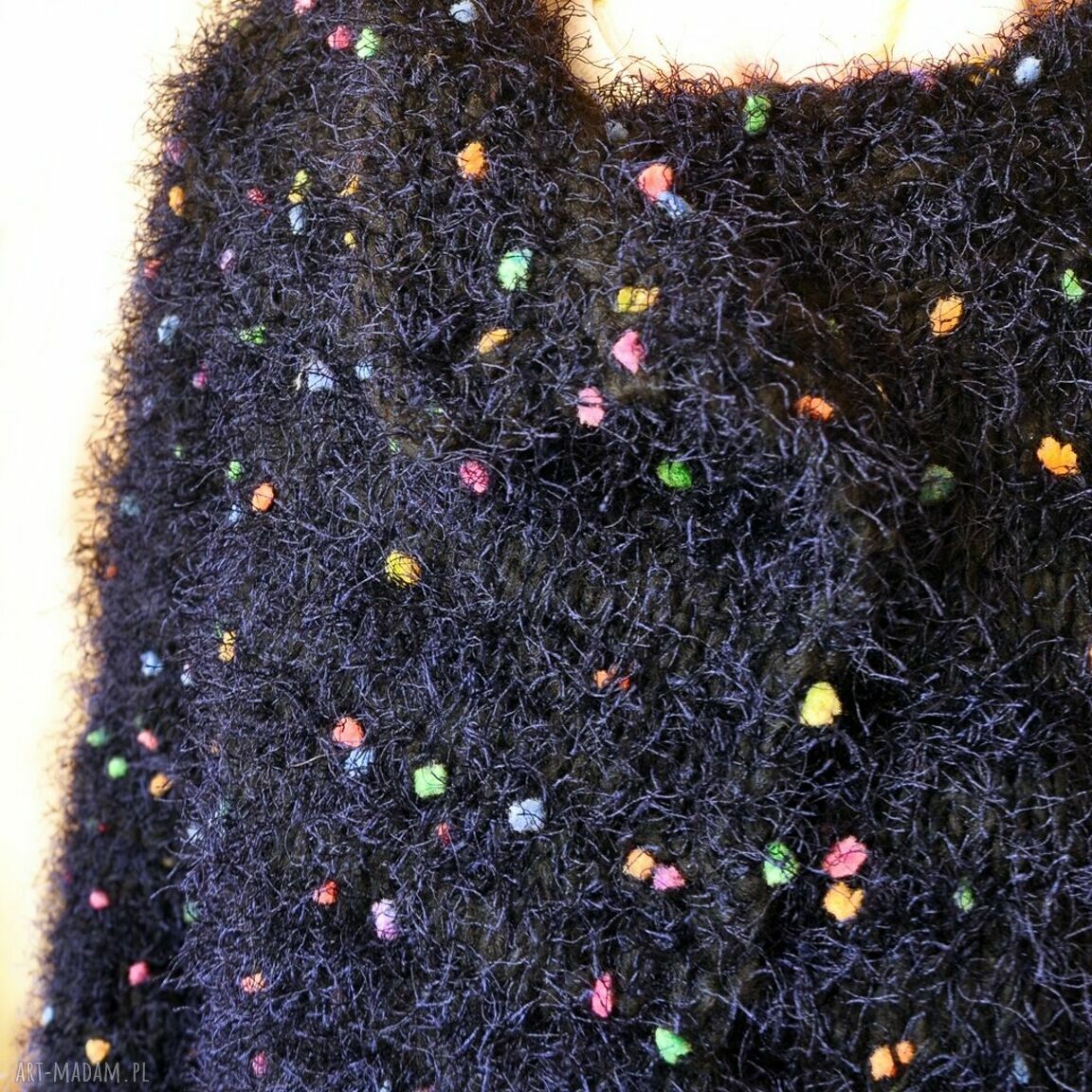 Prosty, elegancki sweter handmade robiony na drutach - długi i bardzo ciepły