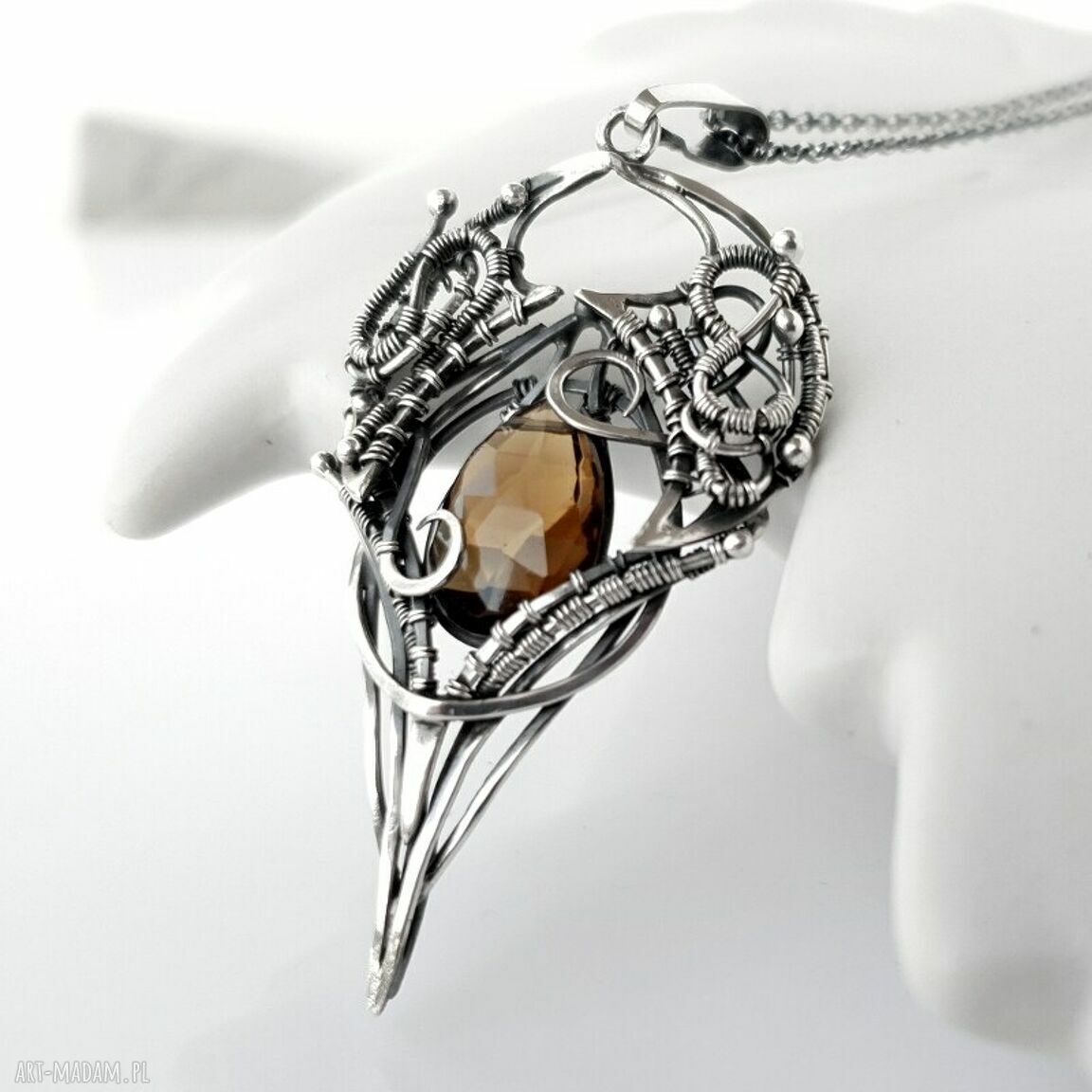 Pruina - srebrny naszyjnik z kwarcem dymnym w technice wire wrapping