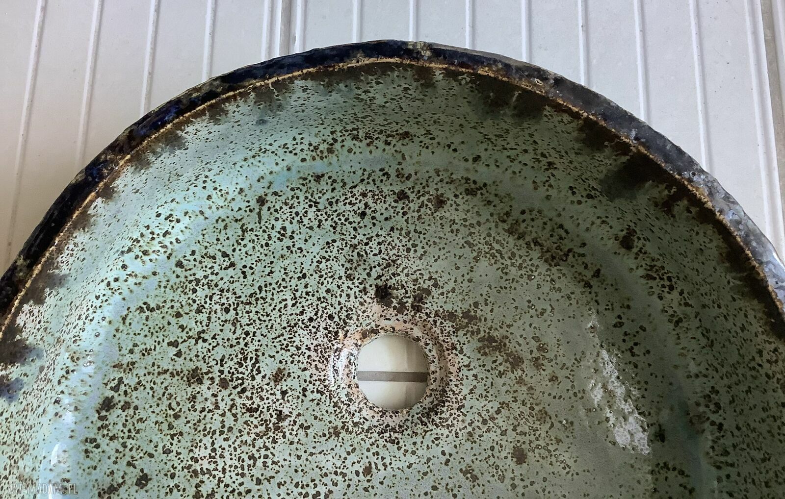 Ceramiczna umywalka nablatowa „Skalisty brzeg” - ręcznie robiona z szamotu (przecena)