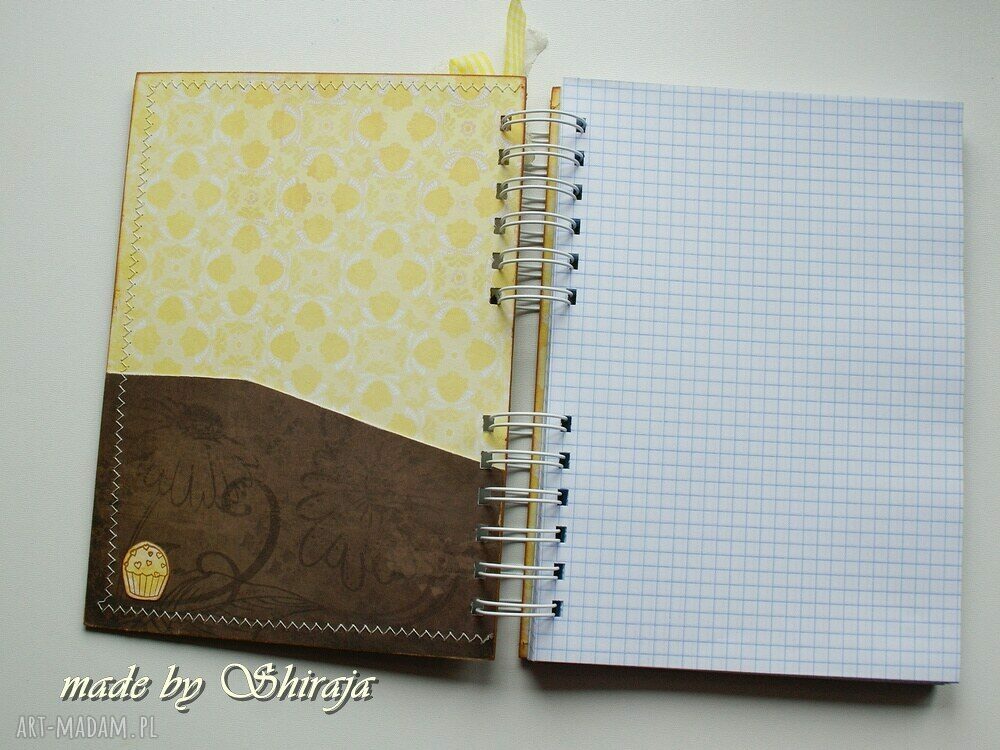 Przepiśnik A5 „Pszczoła w cytrynach” - notes na przepisy w stylu scrapbooking