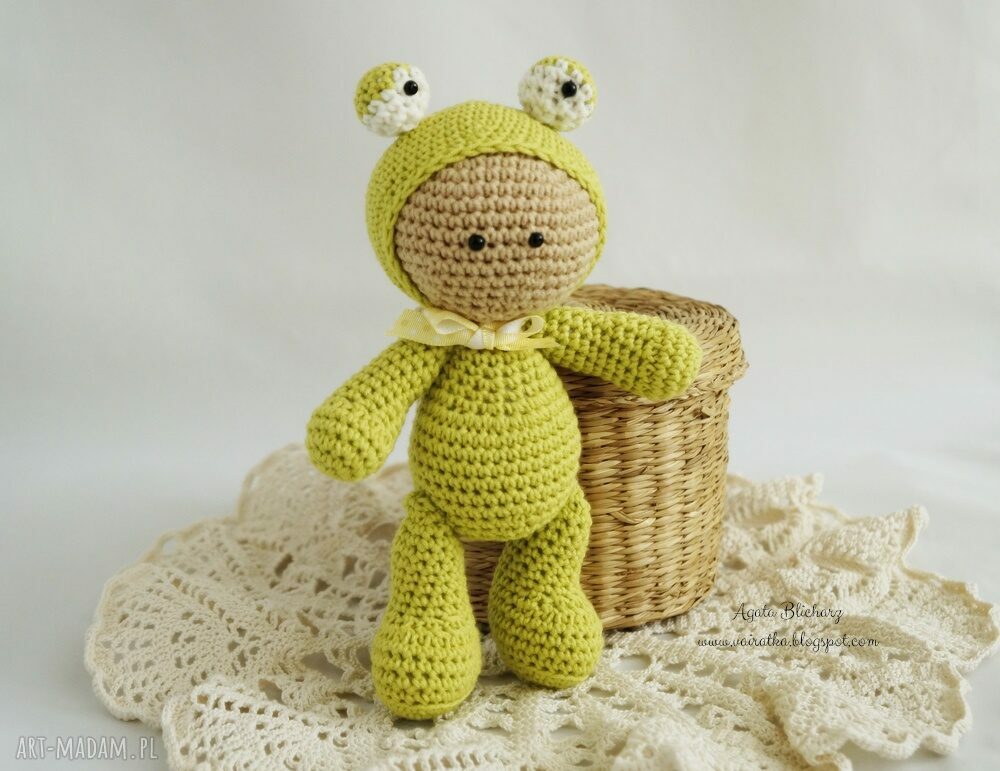 zabawki: Przytulanka w kapturku żabki Ręczne wykonanie