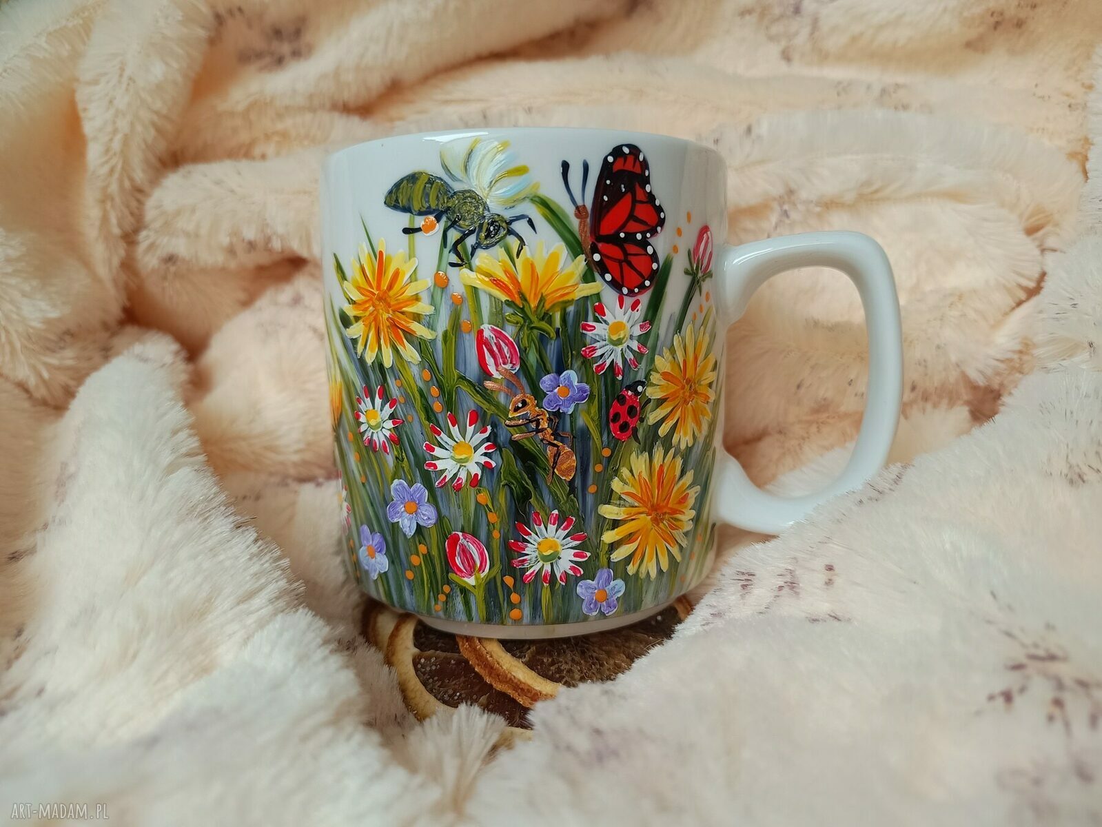 Ręcznie malowany kubek 270 ml - pszczółki, motylki, biedronka i mrówka