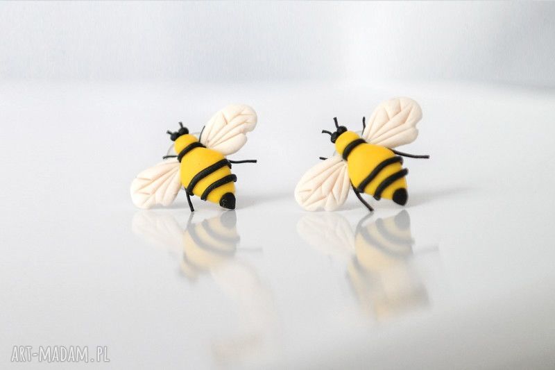 Kolczyki wkręty Pszczoły designerskie urocze owady z modeliny Fimo i stali chirurgicznej