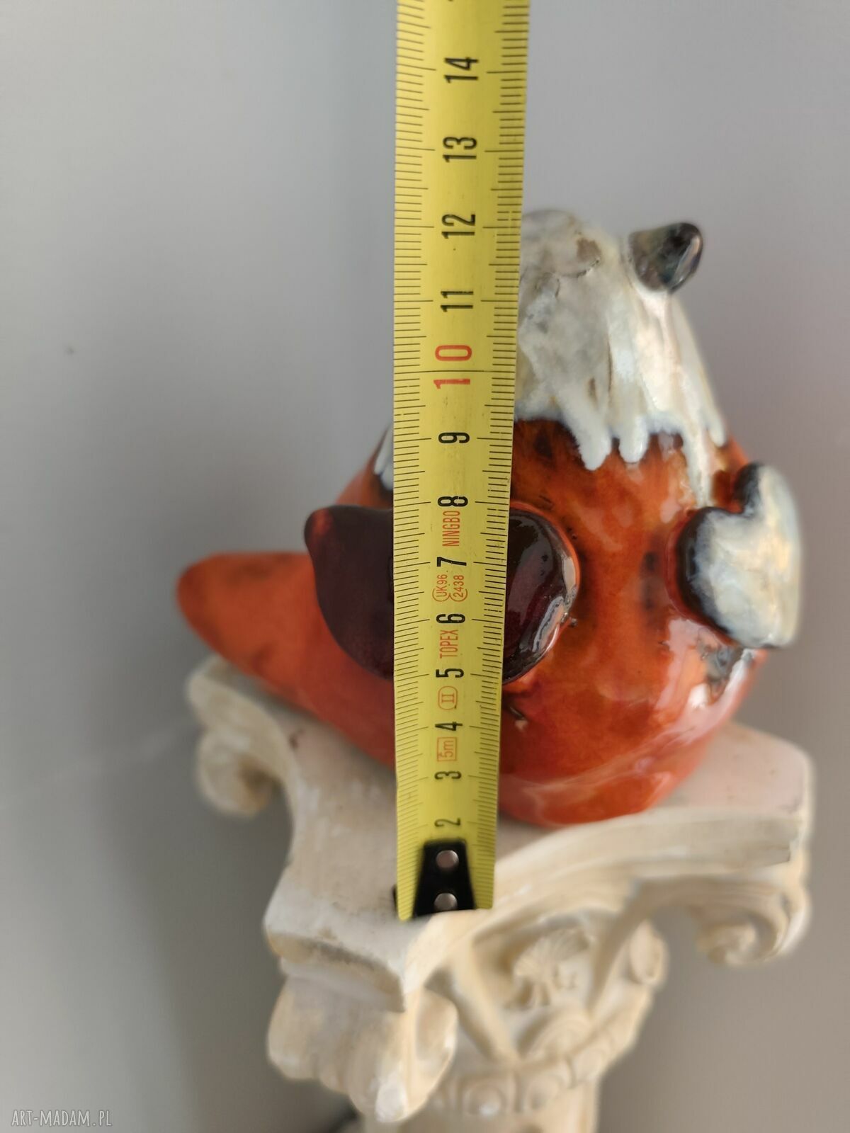 Ptak ceramiczny - figurka grubego wróbla ręcznie szkliwiona