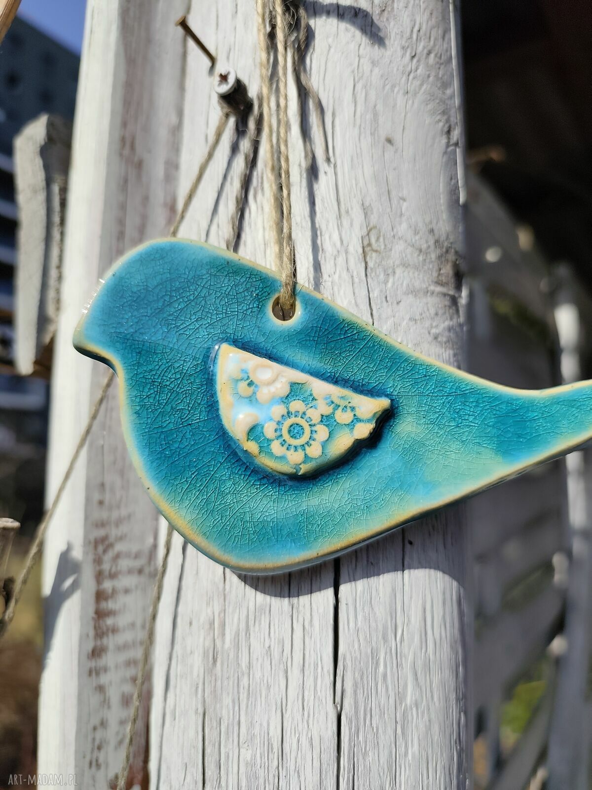 Ptaszek ceramiczny - zawieszka do ogrodu „Wolna chwila”