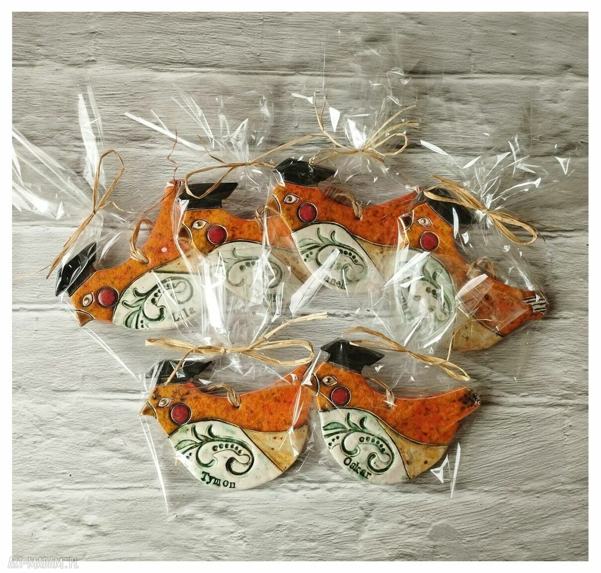 Ptaszek w berecie - ceramiczna figurka personalizowana z imieniem