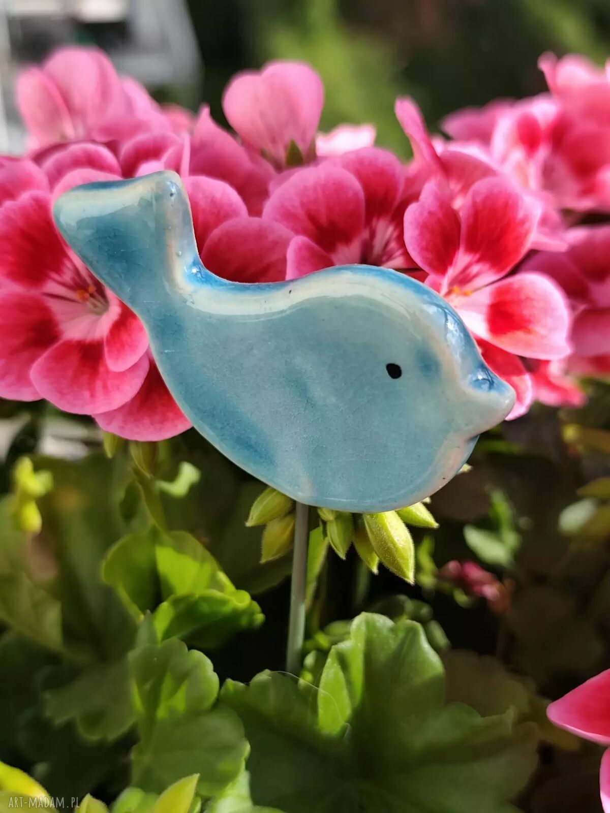 Ceramiczny ptaszek do doniczki - kolorowa ozdoba handmade
