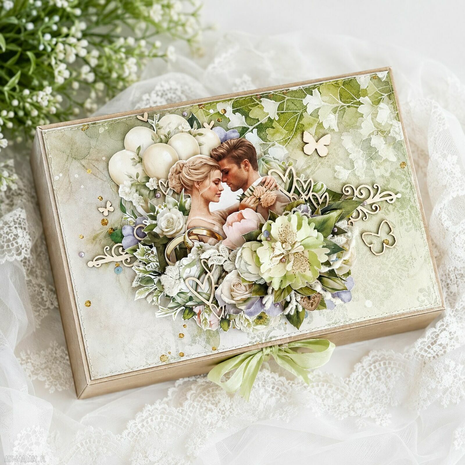 Pudełko do albumu scrapbooking wykonane na wymiar