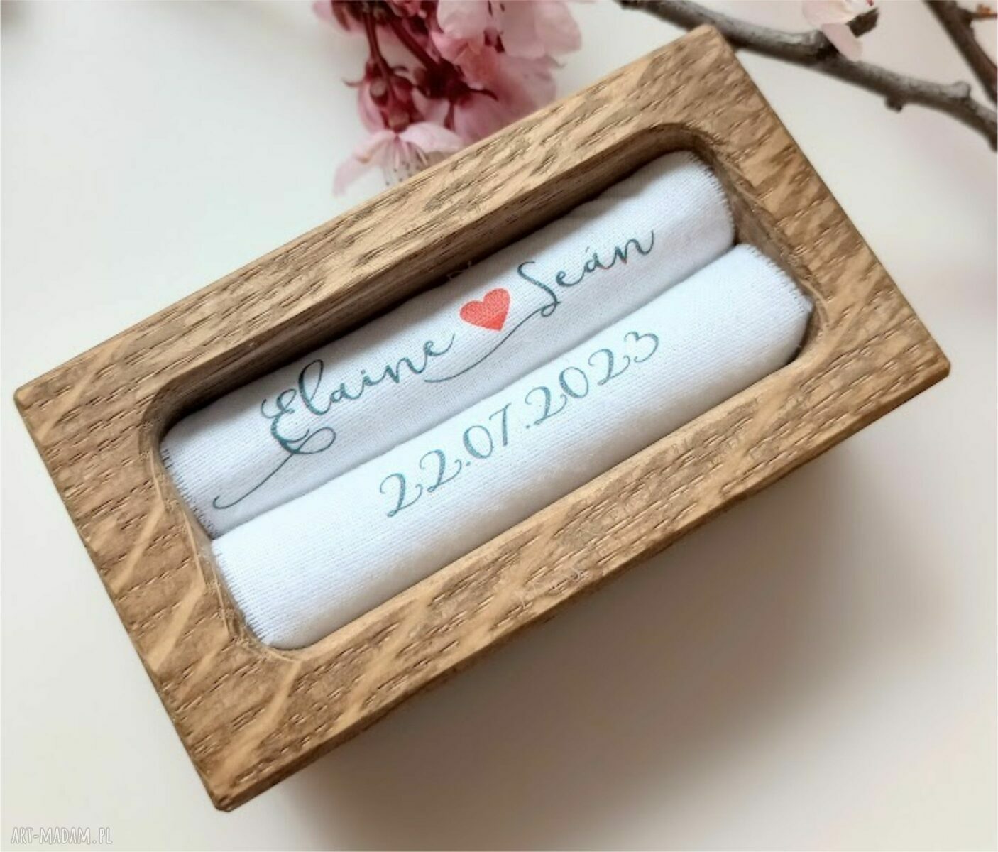 Pudełko ślubne na obrączki personalizowane - dębowa szkatułka Tulito na obrączki