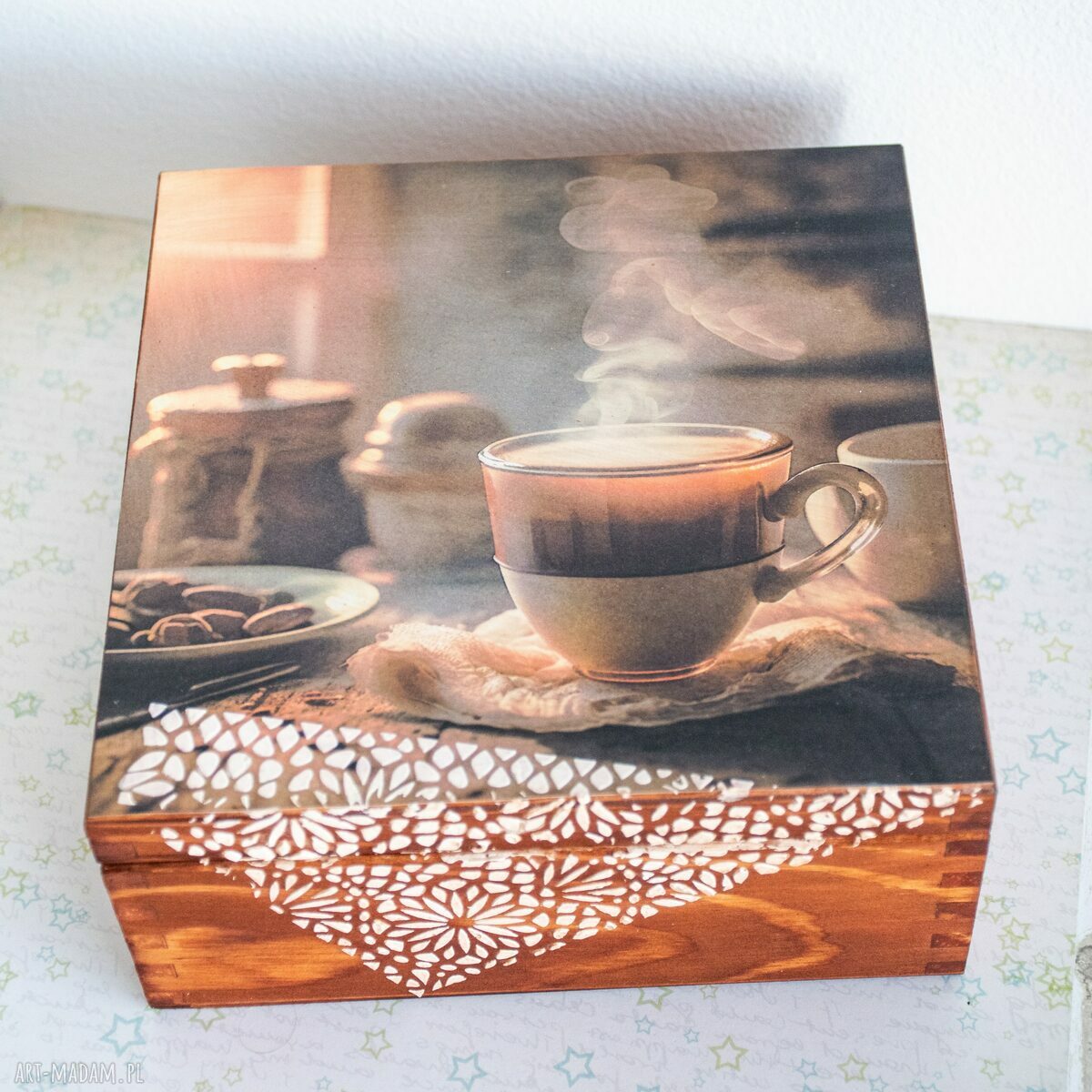 Pudełko drewniane dla miłośniczki kawy - szkatułka z decoupage