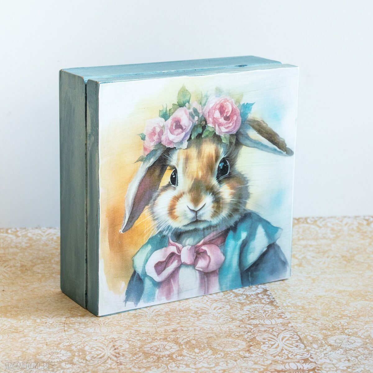 Pudełko drewniane Witaj Króliczku - Wielkanocne skarbnica z decoupage