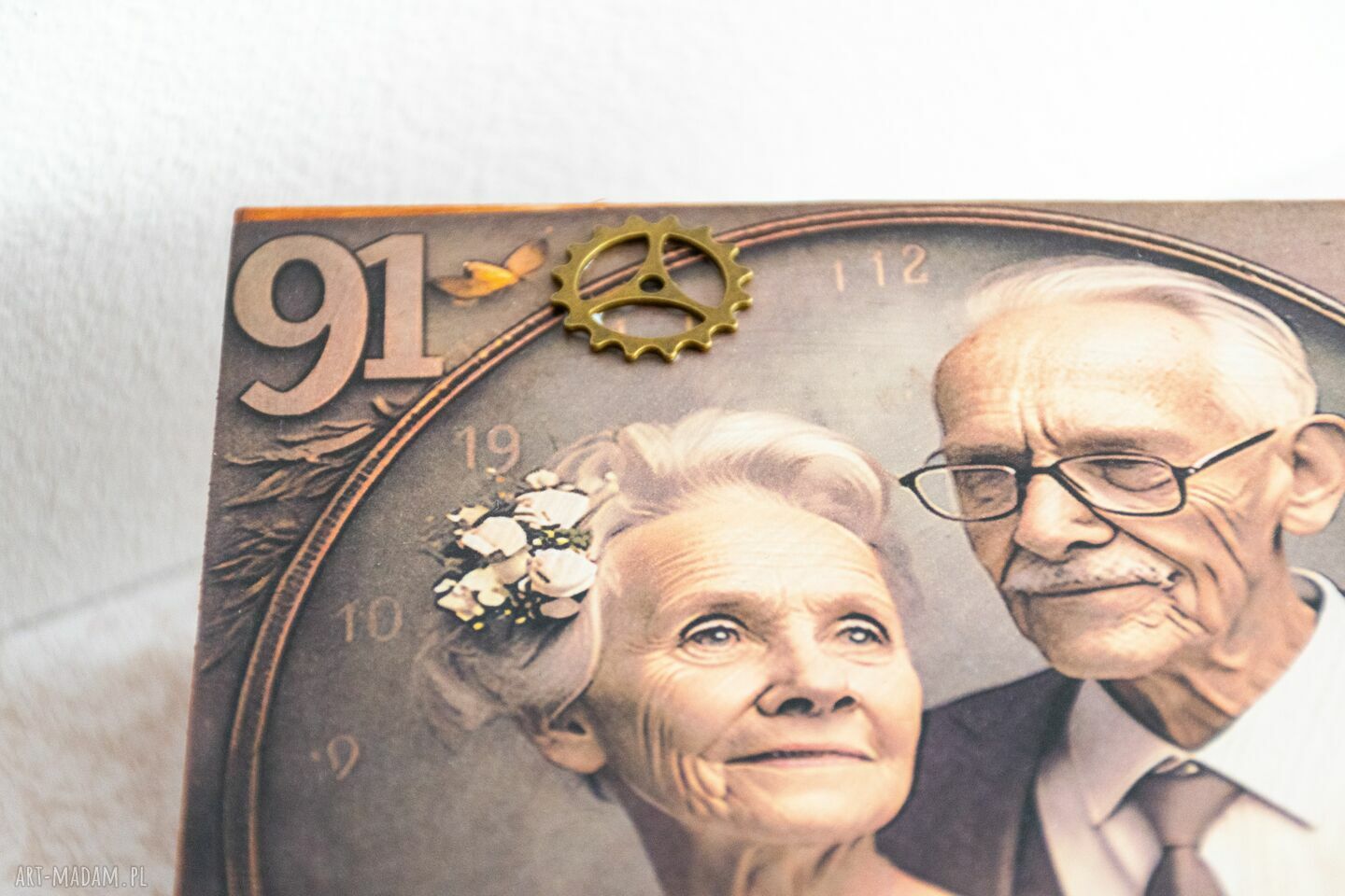 Drewniane pudełko vintage "I żyją długo" z napisem Love