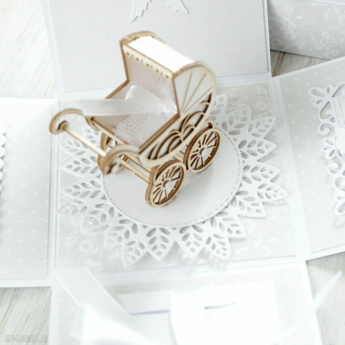 Pudełko kartka chrzest święty roczek prezent życzenia pamiątka