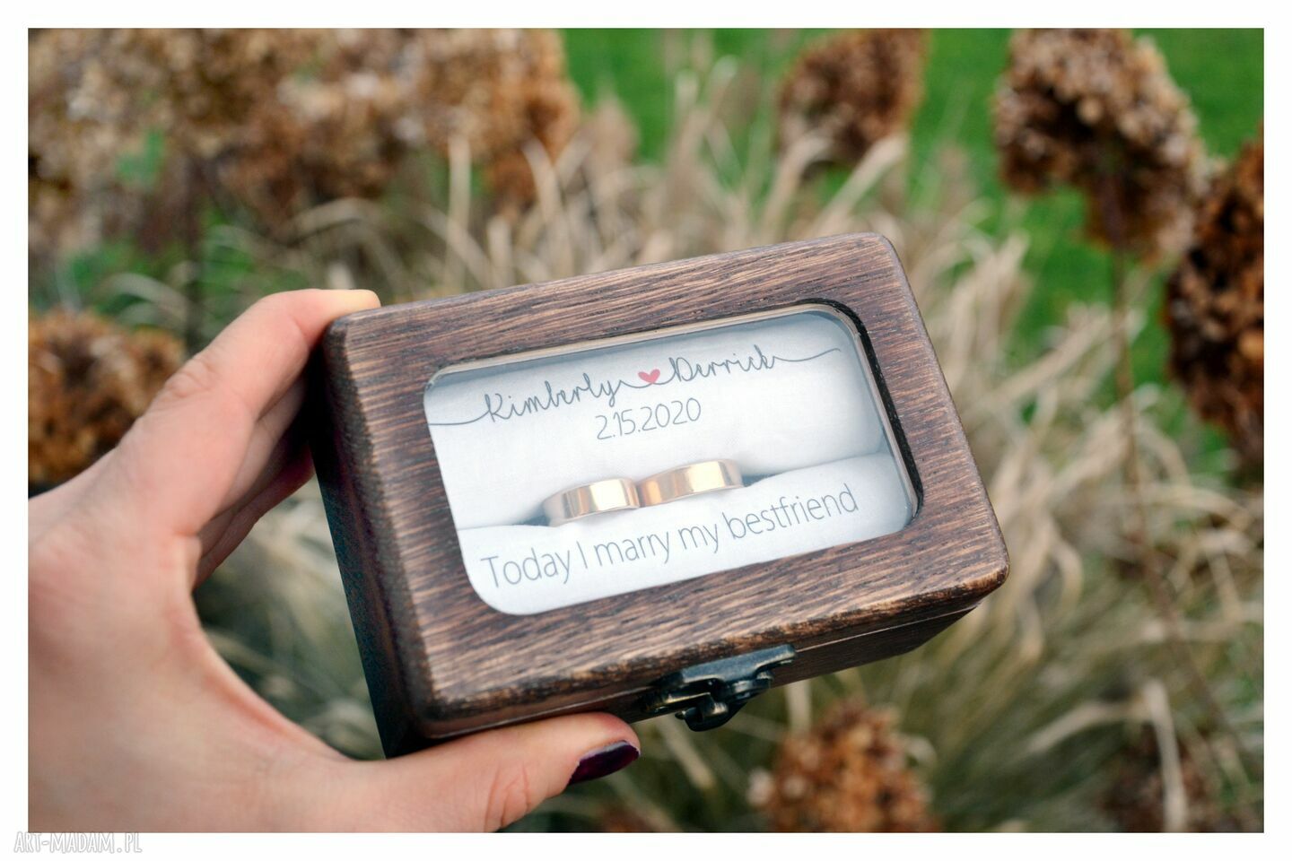 Personalizowane pudełko na obrączki ślubne z szybą - dąb Tulito