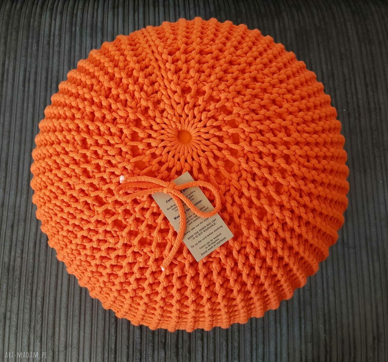 Ręcznie dziergana pufa 40x25 cm jako podnóżek i siedzisko